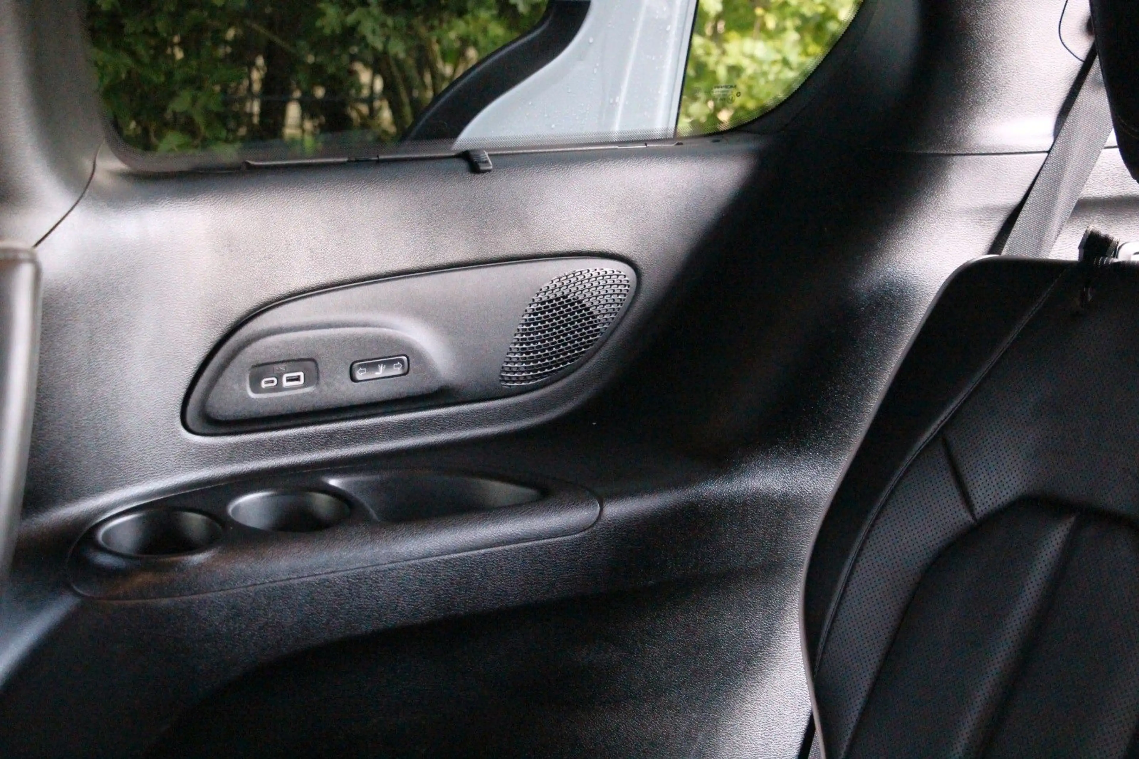 Chrysler Pacifica 3.6 LPG Gasanlage Vollausstattung 7Sitz — photo 18