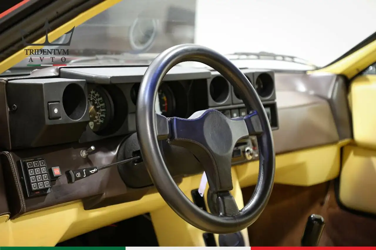 Lamborghini Jalpa 3.5, foto 7