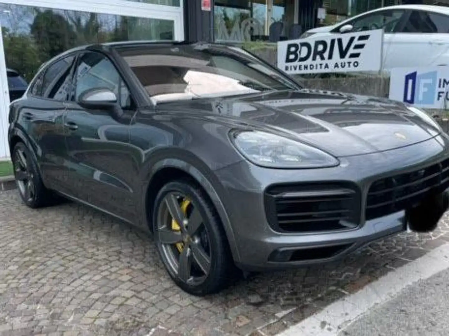 Porsche Cayenne S COUPE' CARBO Grau - 1