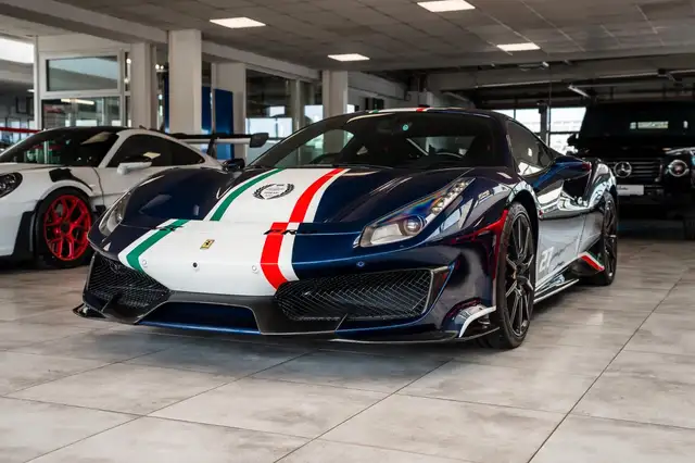 Ferrari 488 Piloti *Tailor Made*BLU TOUR DE FRANCE