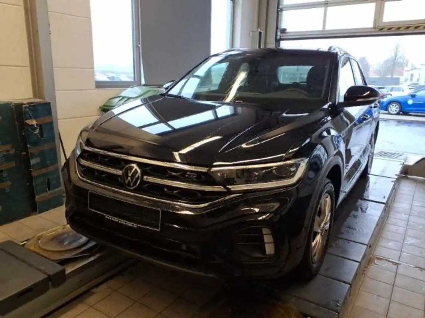 Volkswagen T-Roc 1.5TSI R-Line DSG AHK LED Navi Kamera Schwarz - 2