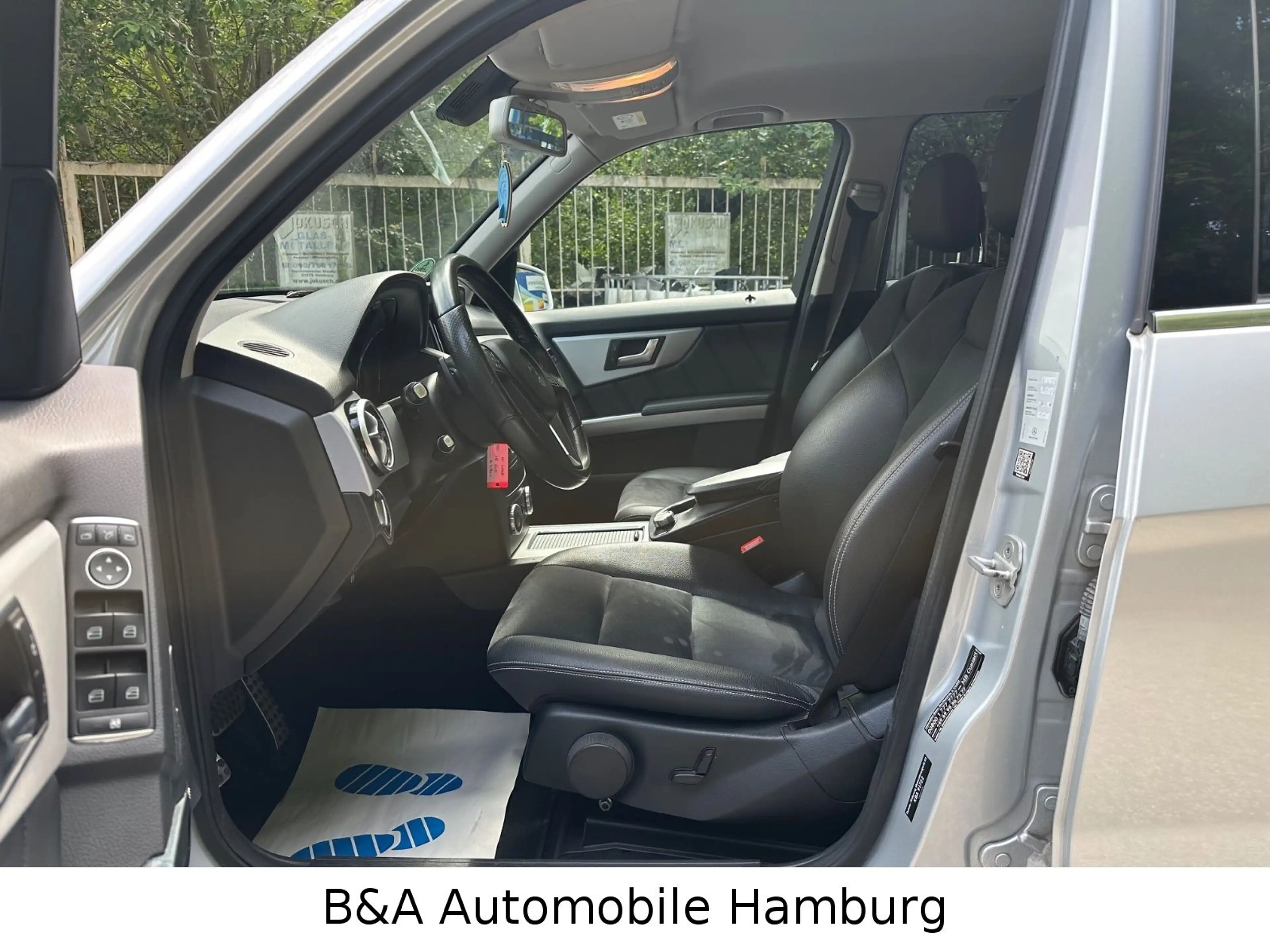 Mercedes-Benz GLK 200 Navi+Alcantara 2 Hand — photo 9