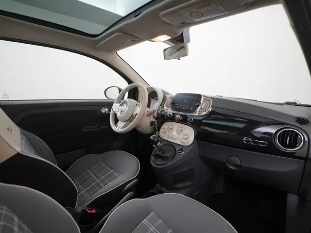 Fiat 500 view 2