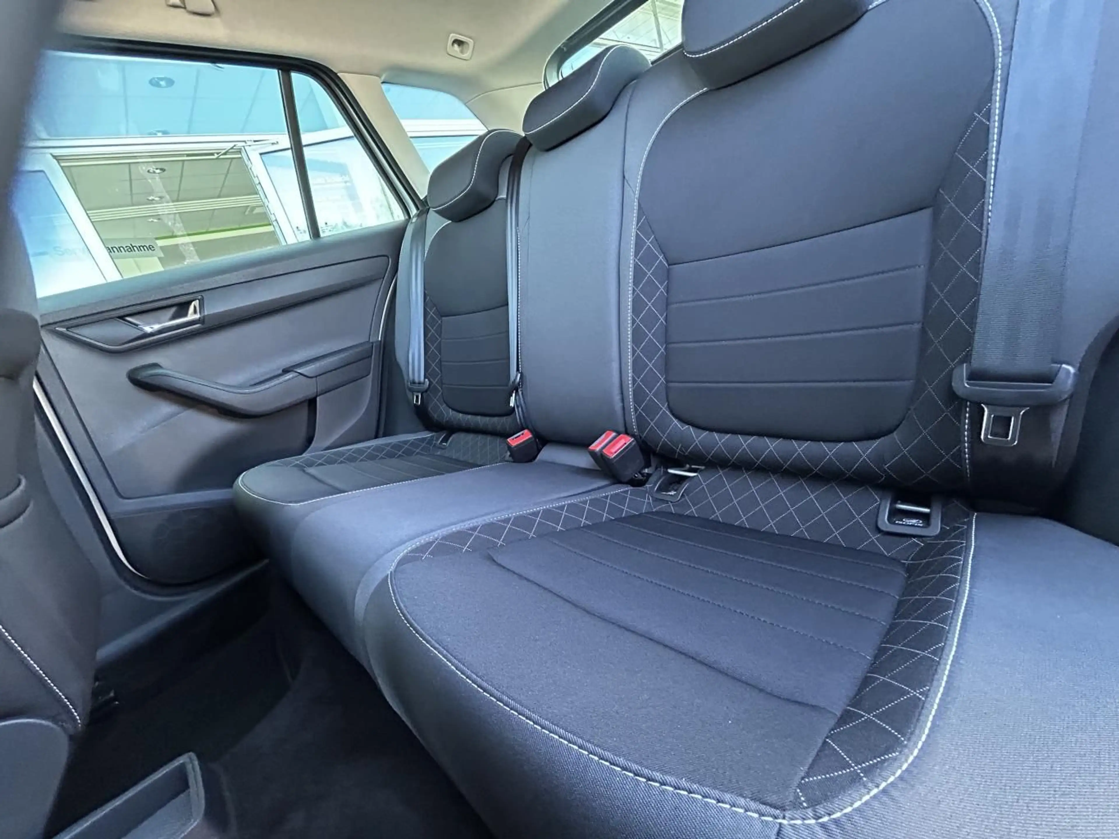 Skoda Fabia Combi 1.0 TSI SMART-LINK+NAVI+DAB+SHZ+PDC+ — photo 7