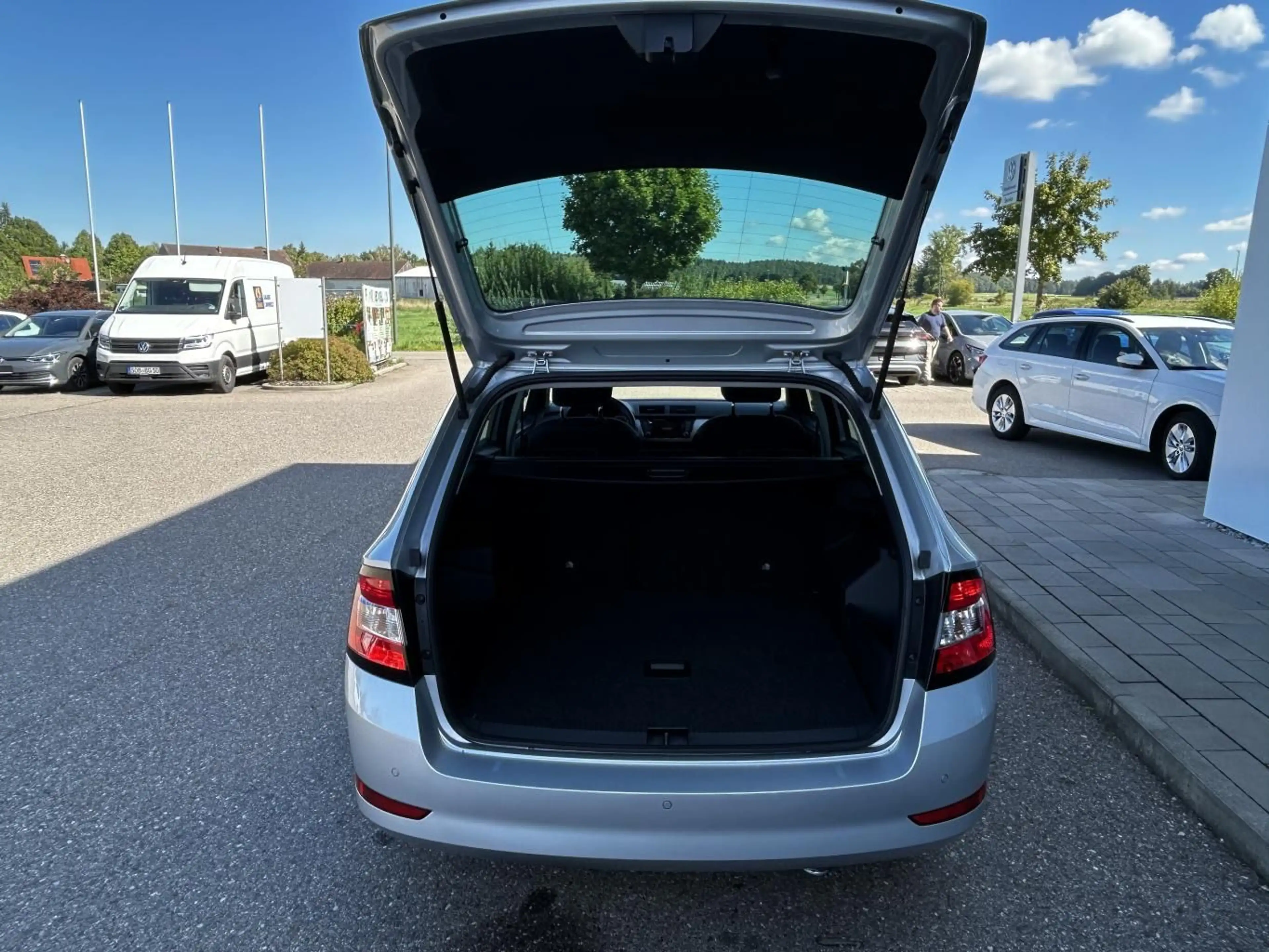 Skoda Fabia Combi 1.0 TSI SMART-LINK+NAVI+DAB+SHZ+PDC+ — photo 10
