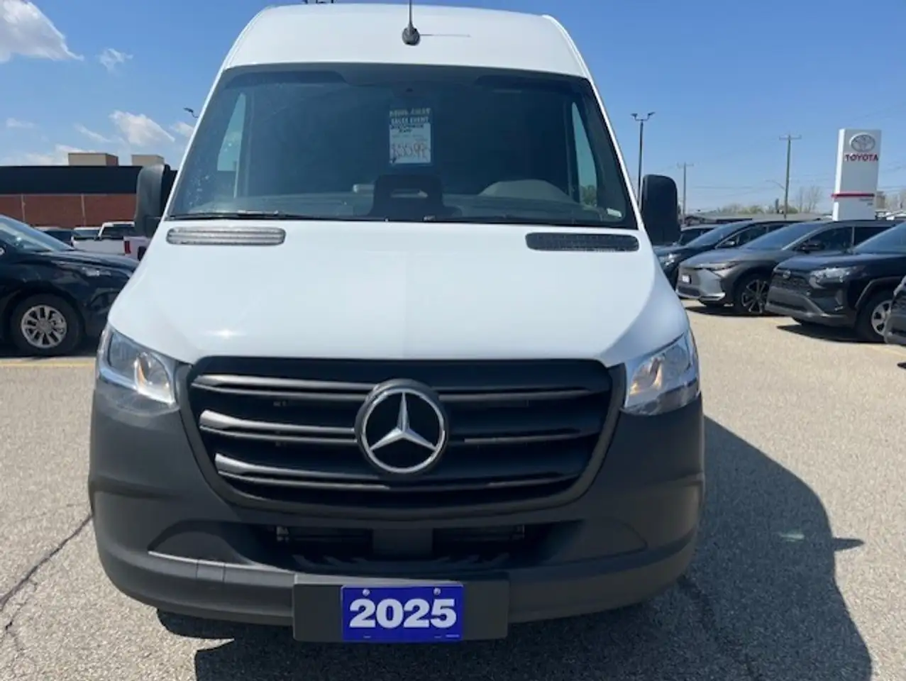 Mercedes-Benz Sprinter снимка Mercedes-Benz Sprinter