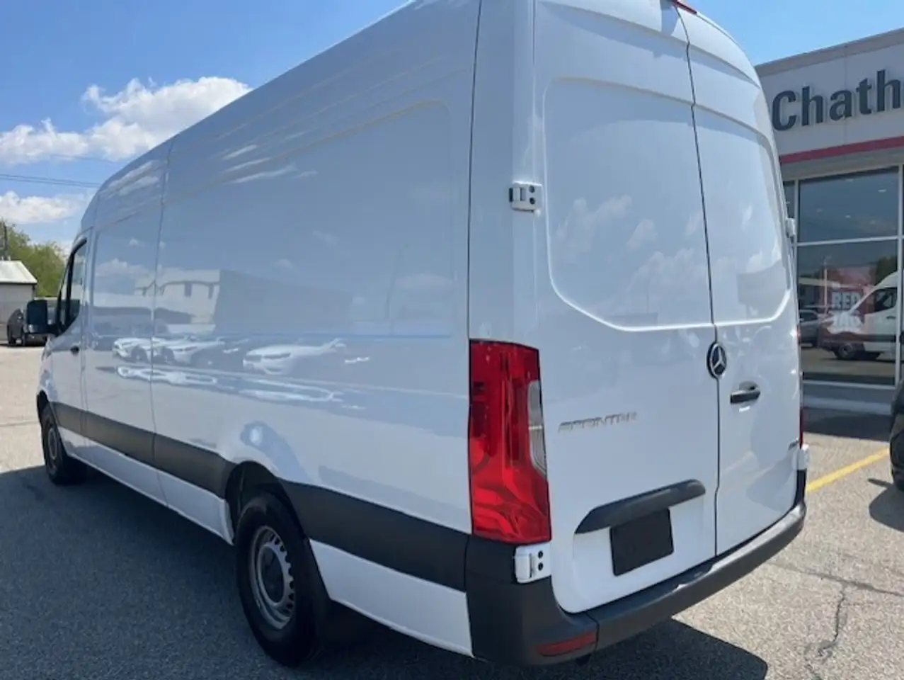 Mercedes-Benz Sprinter снимка Mercedes-Benz Sprinter