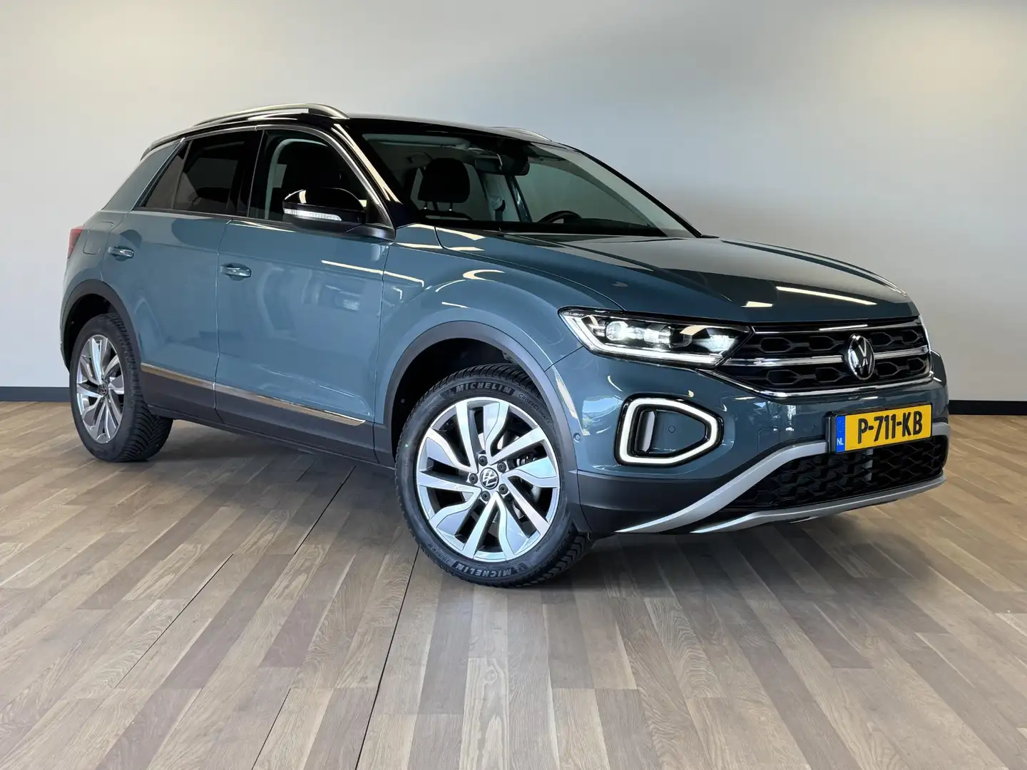 Volkswagen T-Roc 1.5 TSI Style NAVI | CAMERA | TREKHAAK Bleu - 2