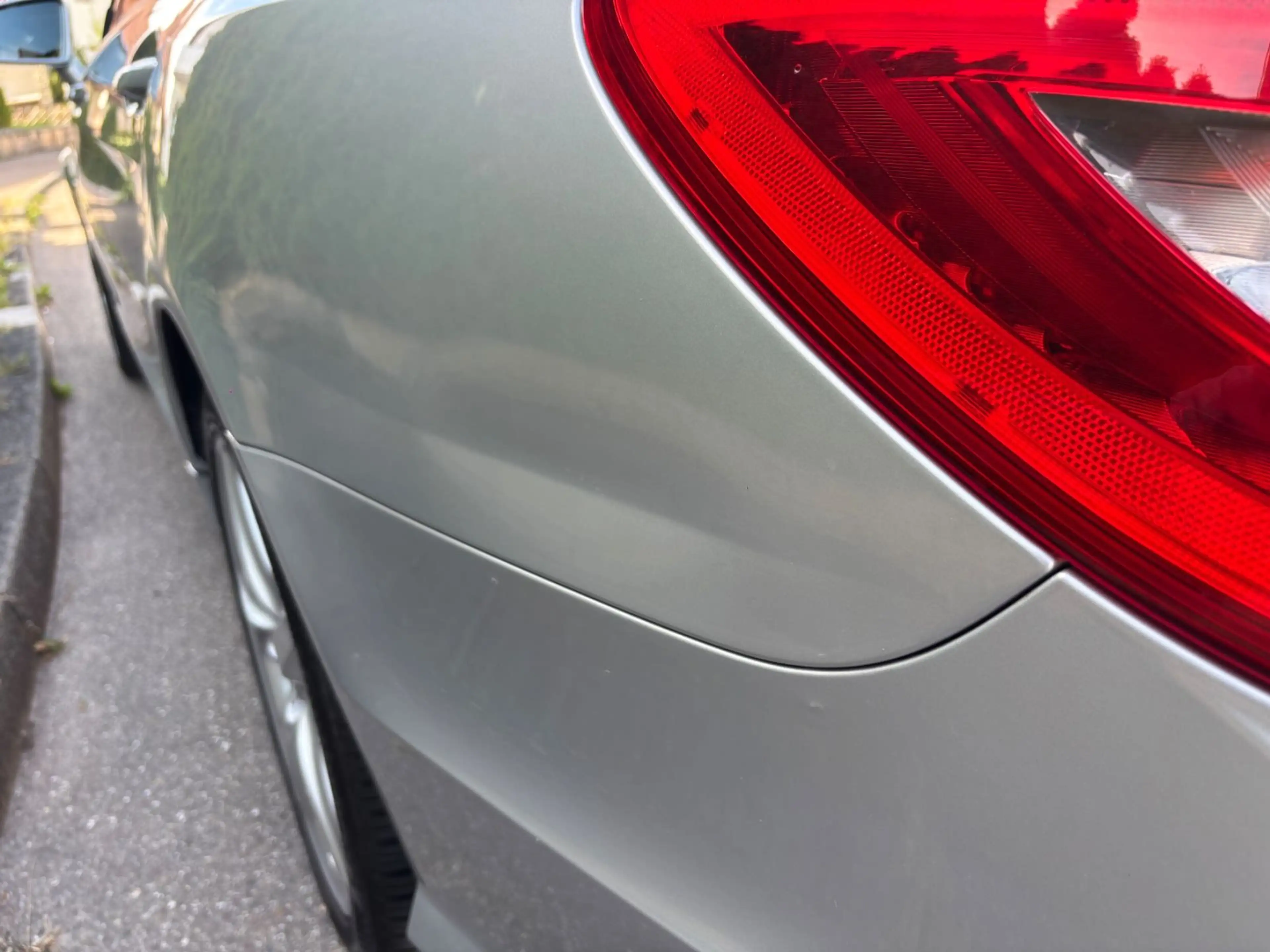 Mercedes-Benz CLS 350 BlueEfficiency AMG Stylingpaket 1 — photo 12