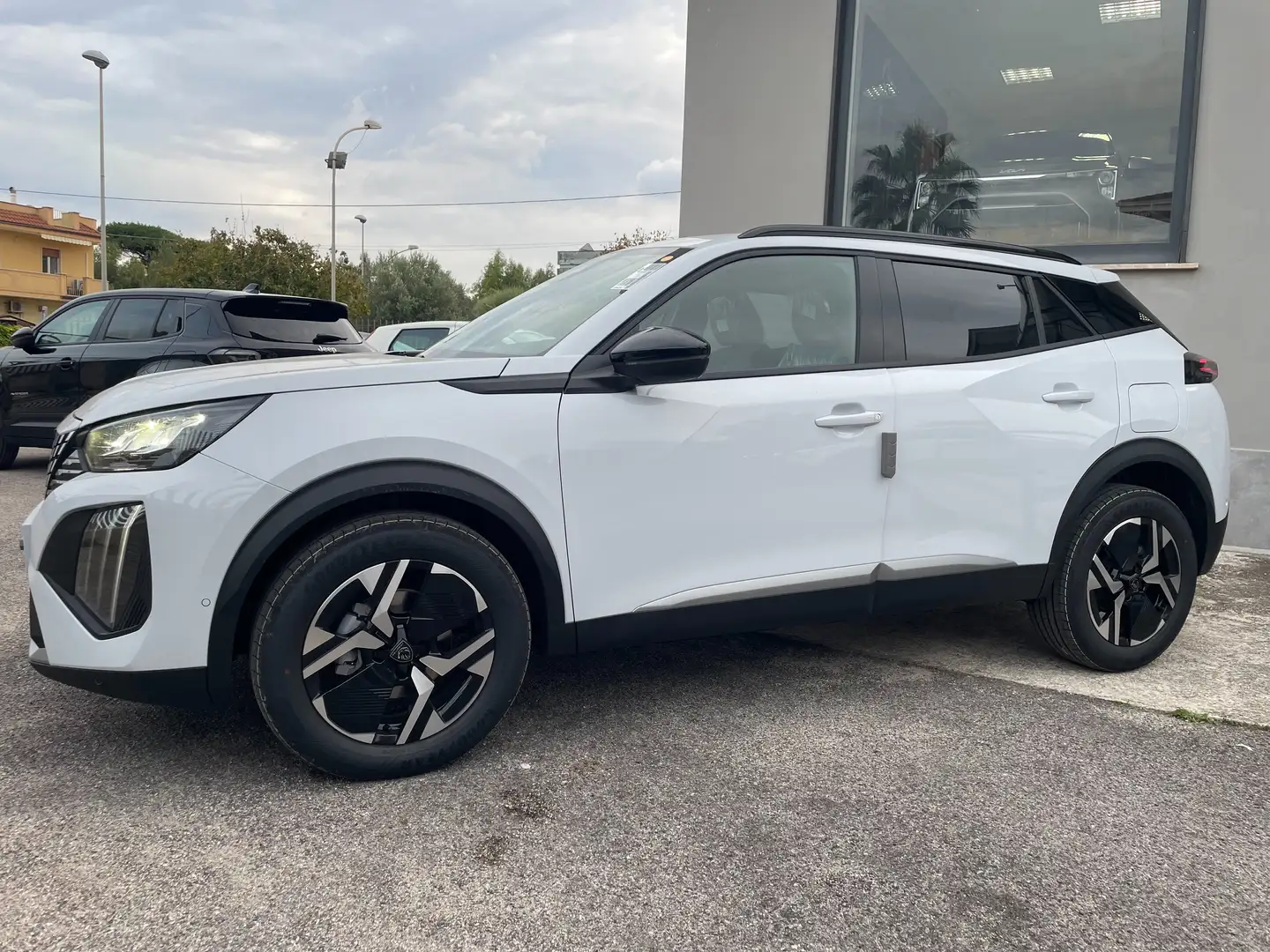 Peugeot 2008 2008 1.2 PureTech Allure Blanc - 2