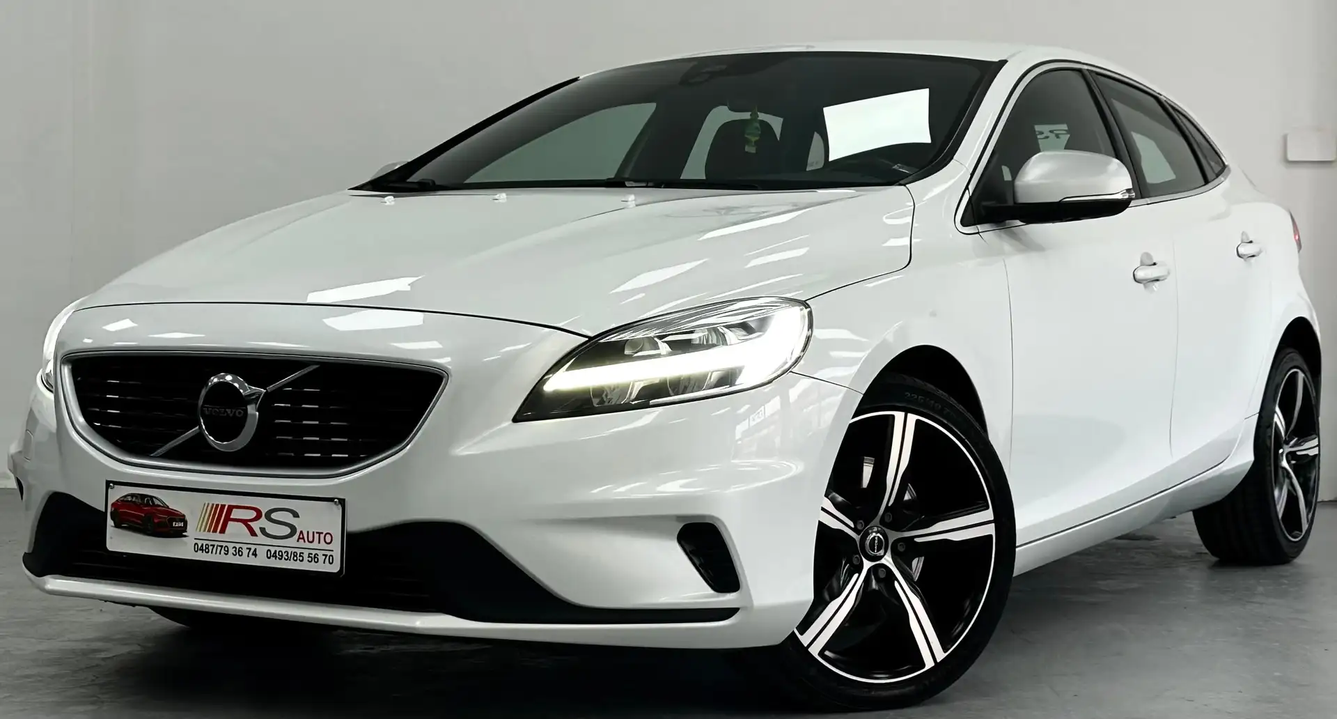 Volvo V40 2.0 D2 R-Design AUTOMATIQUE- GARANTIE 12 MOIS-FULL Weiß - 1