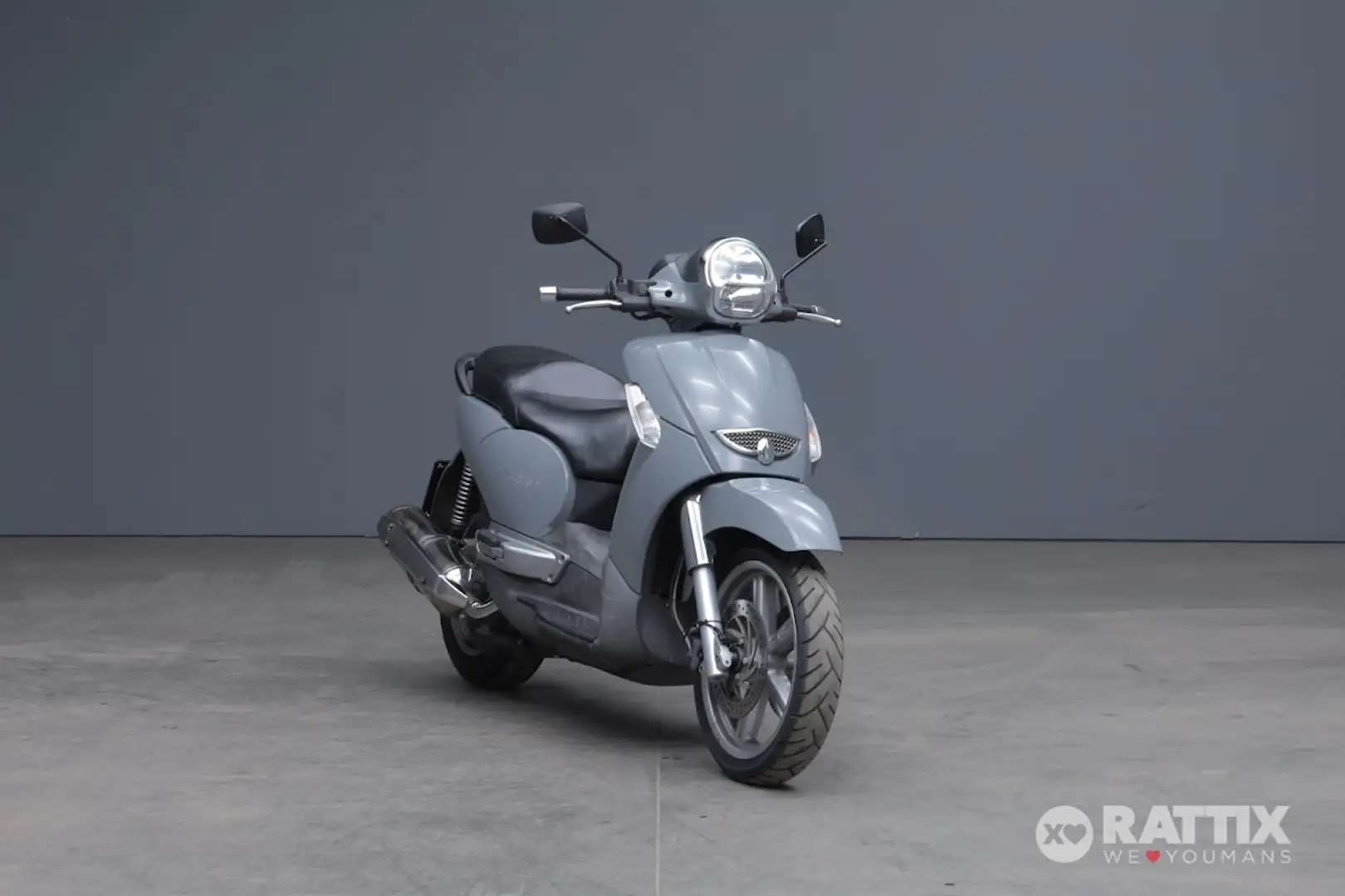 Aprilia Scarabeo Gri - 1