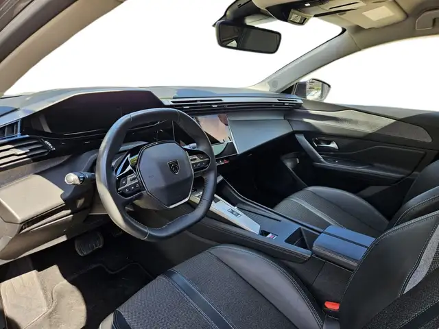 Peugeot 308 view 5