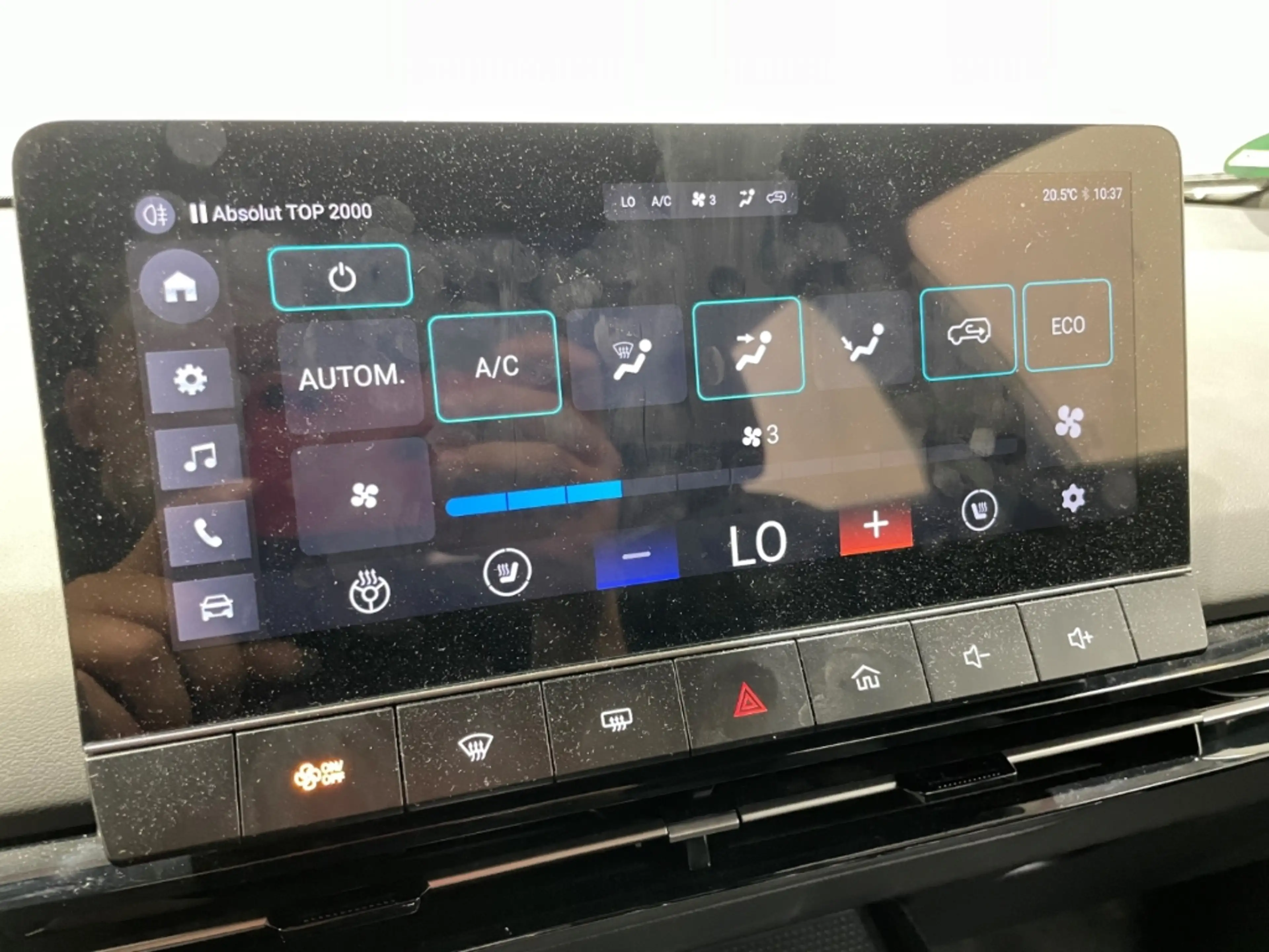 MG MG4 Klima LED ACC PDC Apple CarPlay — photo 8