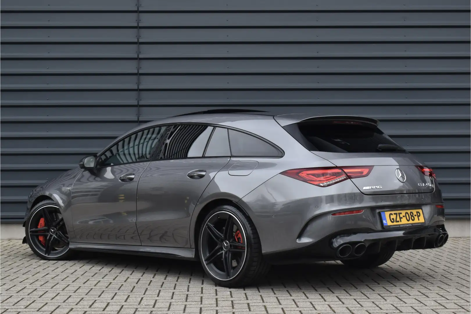 Mercedes-Benz CLA 45 AMG S 4MATIC+ 421pk Shooting Brake | Pano | ACC | Burm Gris - 2