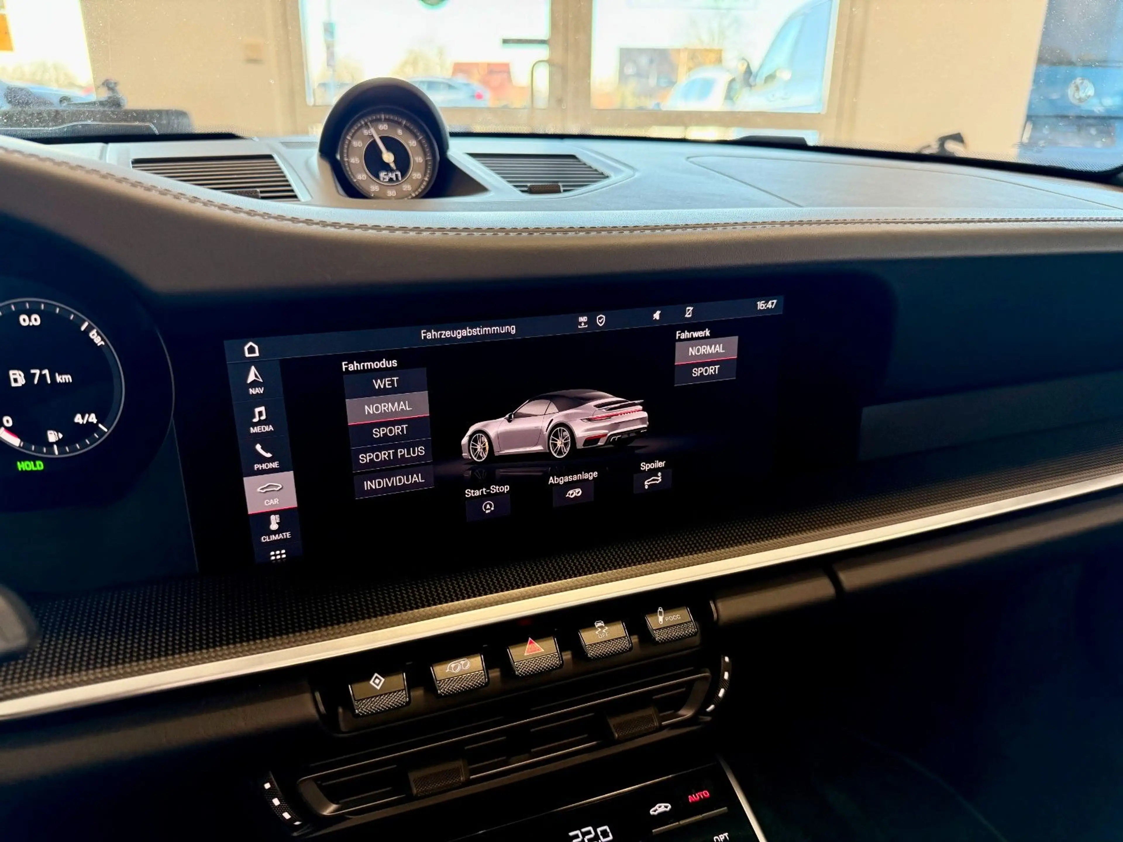 Porsche 992 Turbo S Cabrio Sportabgas Burmester — photo 15