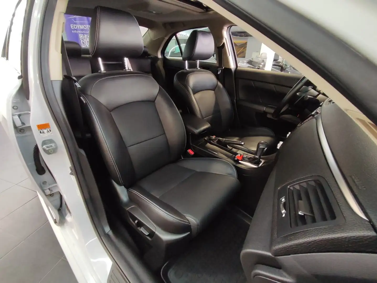 Suzuki Kizashi 2.4 Sport 4x4 CVT Bianco - 2