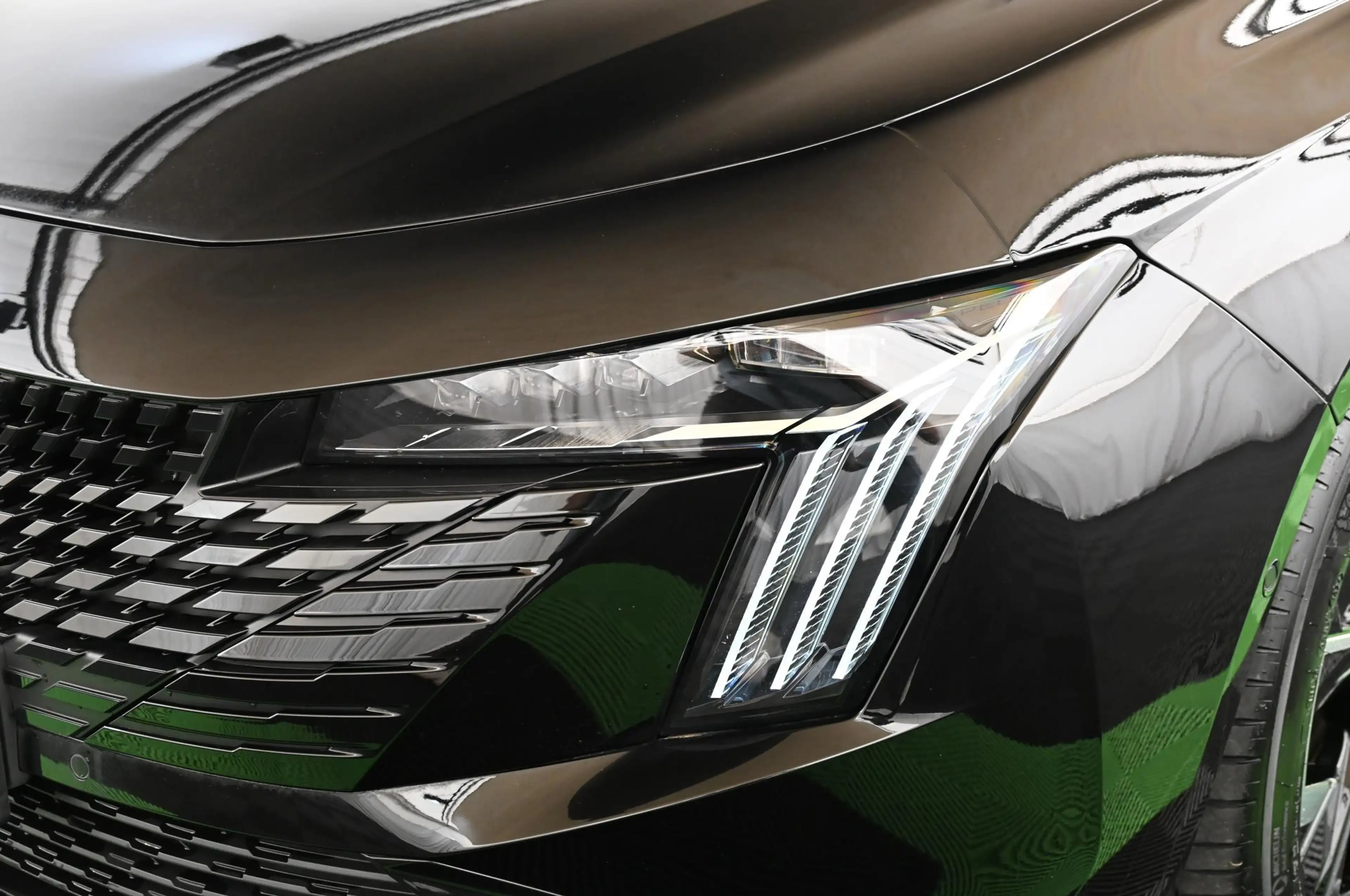 Peugeot 508 1.6 225 PHEV e-EAT8 GT MATRIX/NIGHT-V/GSD/18 — photo 9