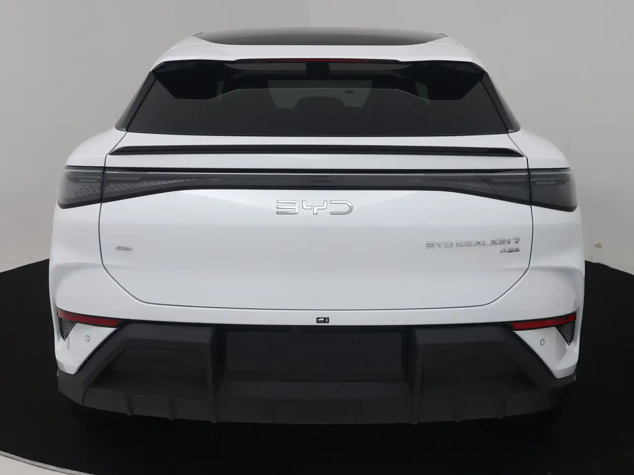 BYD SEALION 7