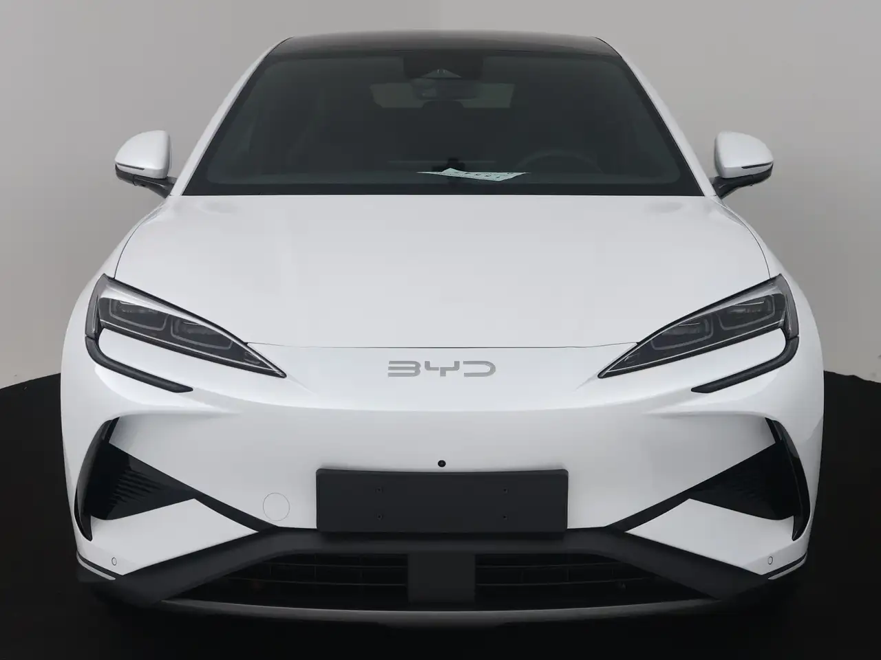 BYD SEALION 7