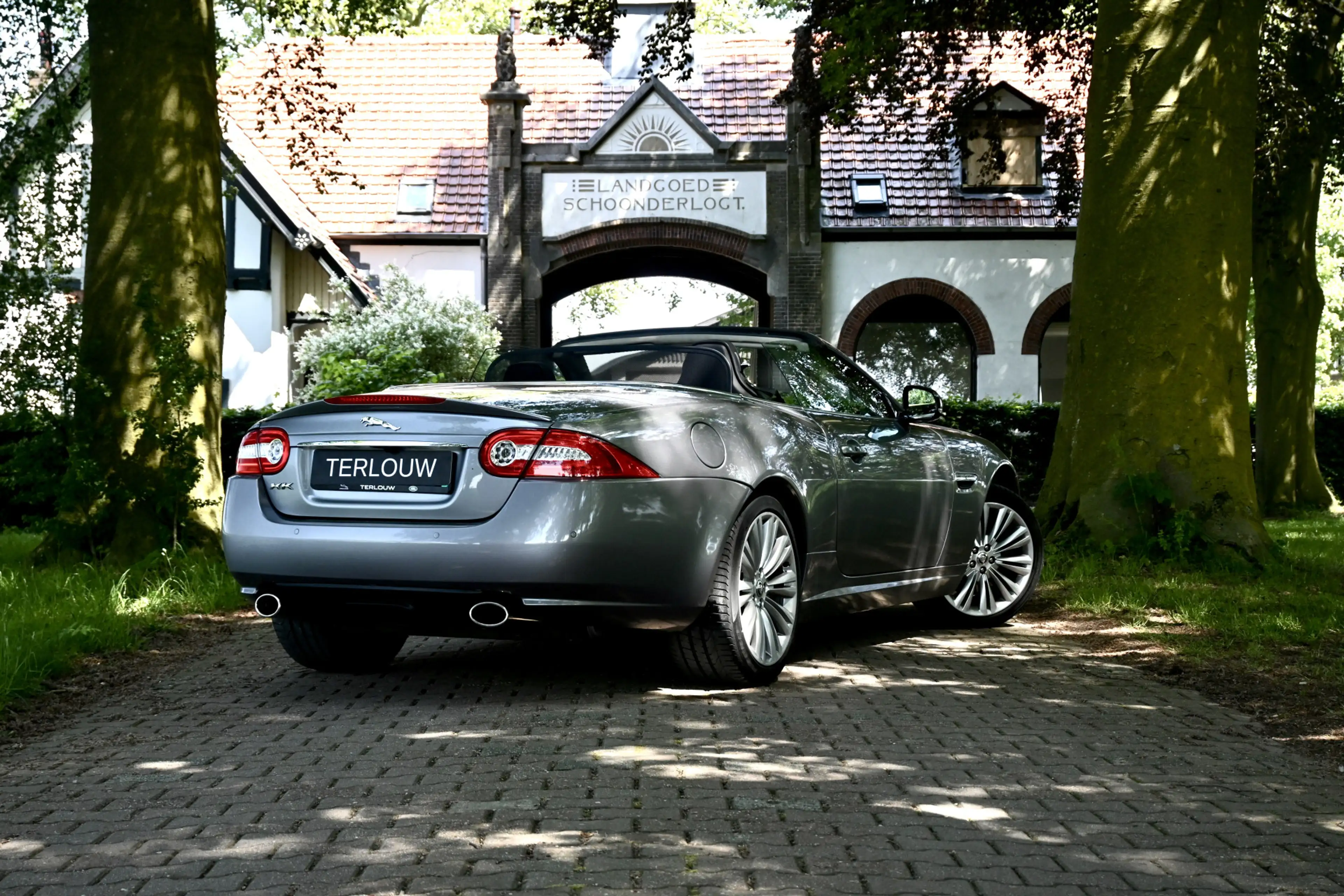 Jaguar XK 5.0 V8 Convertible — photo 3