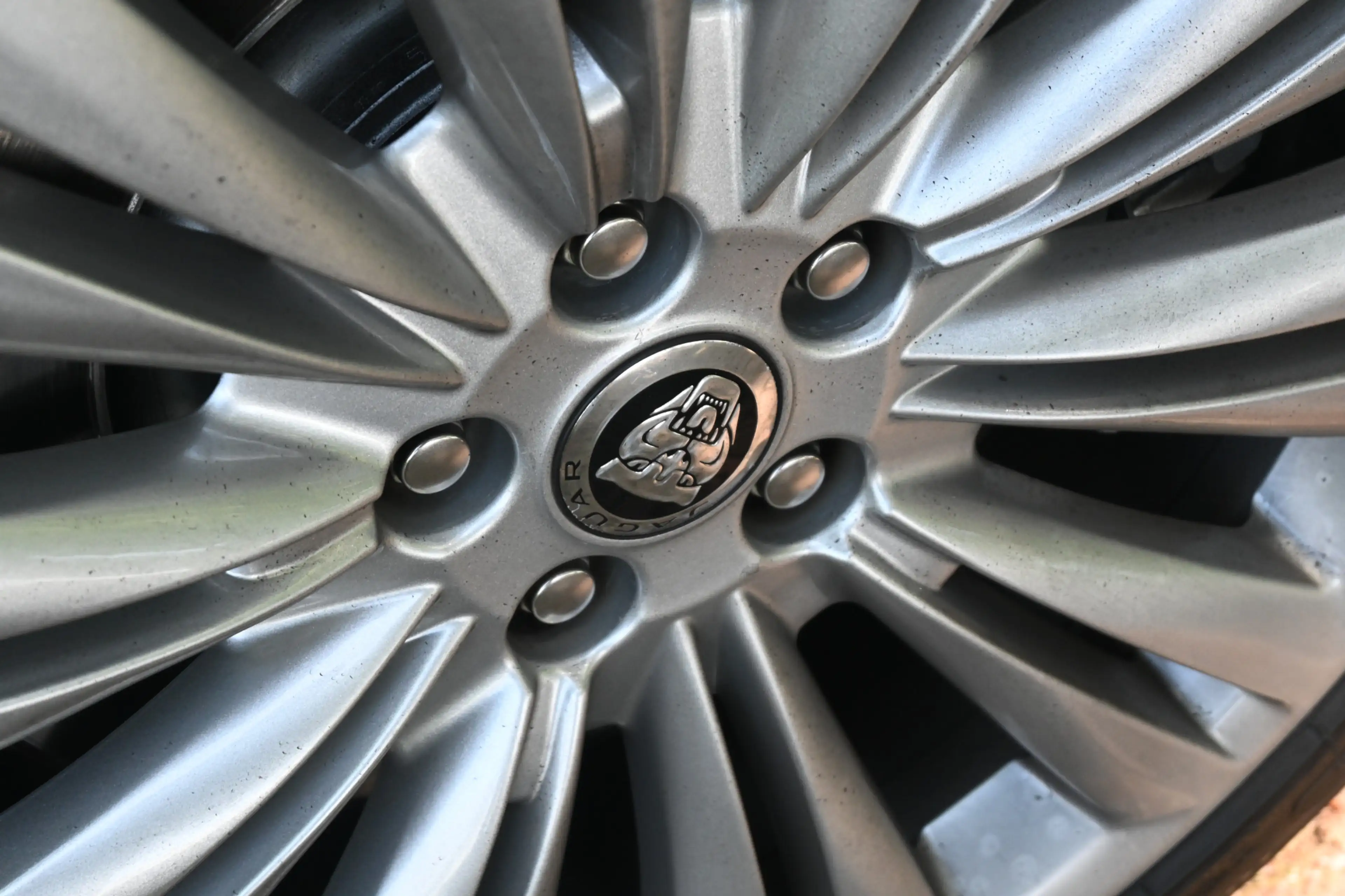 Jaguar XK 5.0 V8 Convertible — photo 13