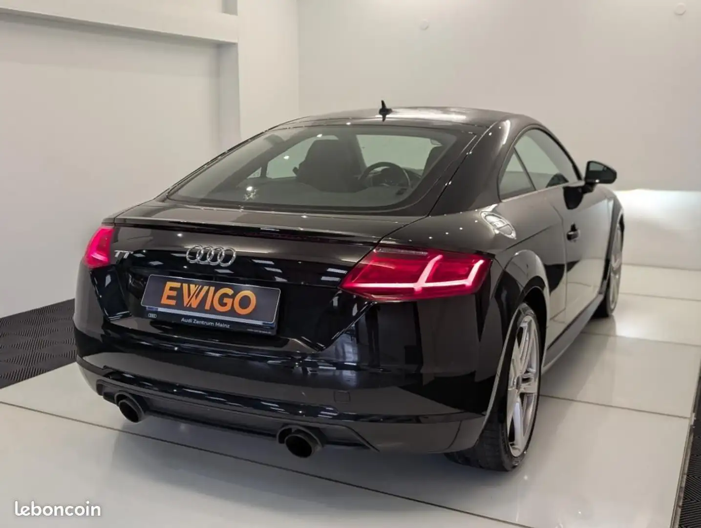 Audi TT COUPE 1.8 TFSI 180ch S-TRONIC 7 Noir - 2