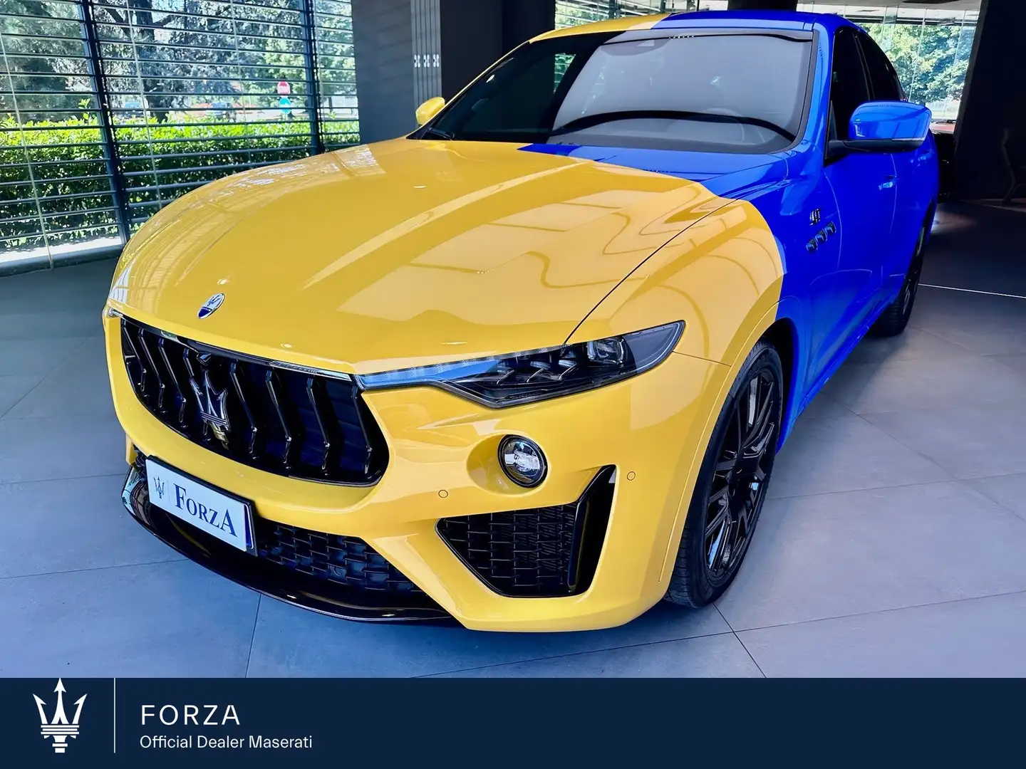 Maserati Levante 2.0 mhev 330cv auto FUORISERIE 1 OF 1 Blu/Azzurro - 1