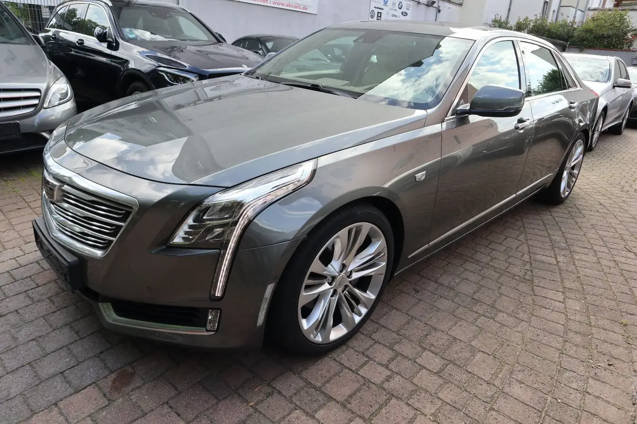 Cadillac CT6