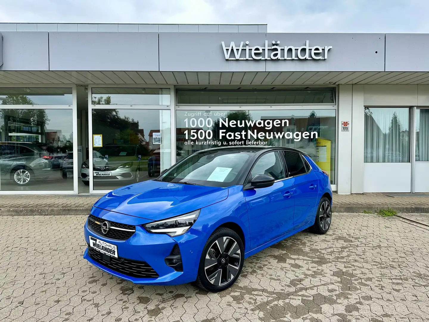 Opel Corsa-e e Ultimate 180 Grad KAMERA LED NAVI Keyless 50 kWh Mavi - 2