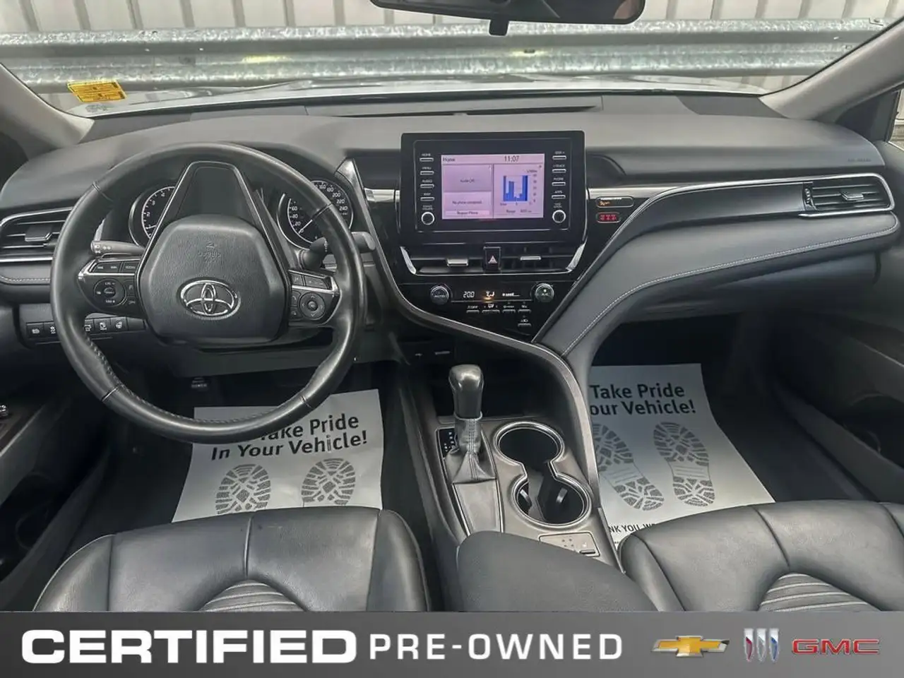 Toyota Camry снимка Toyota Camry