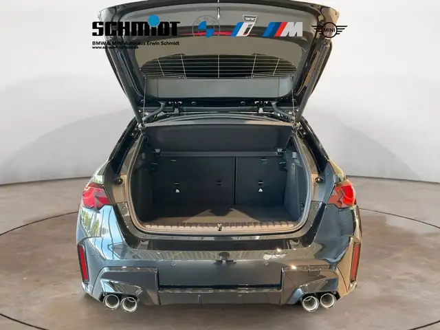 BMW 1 Series view 5