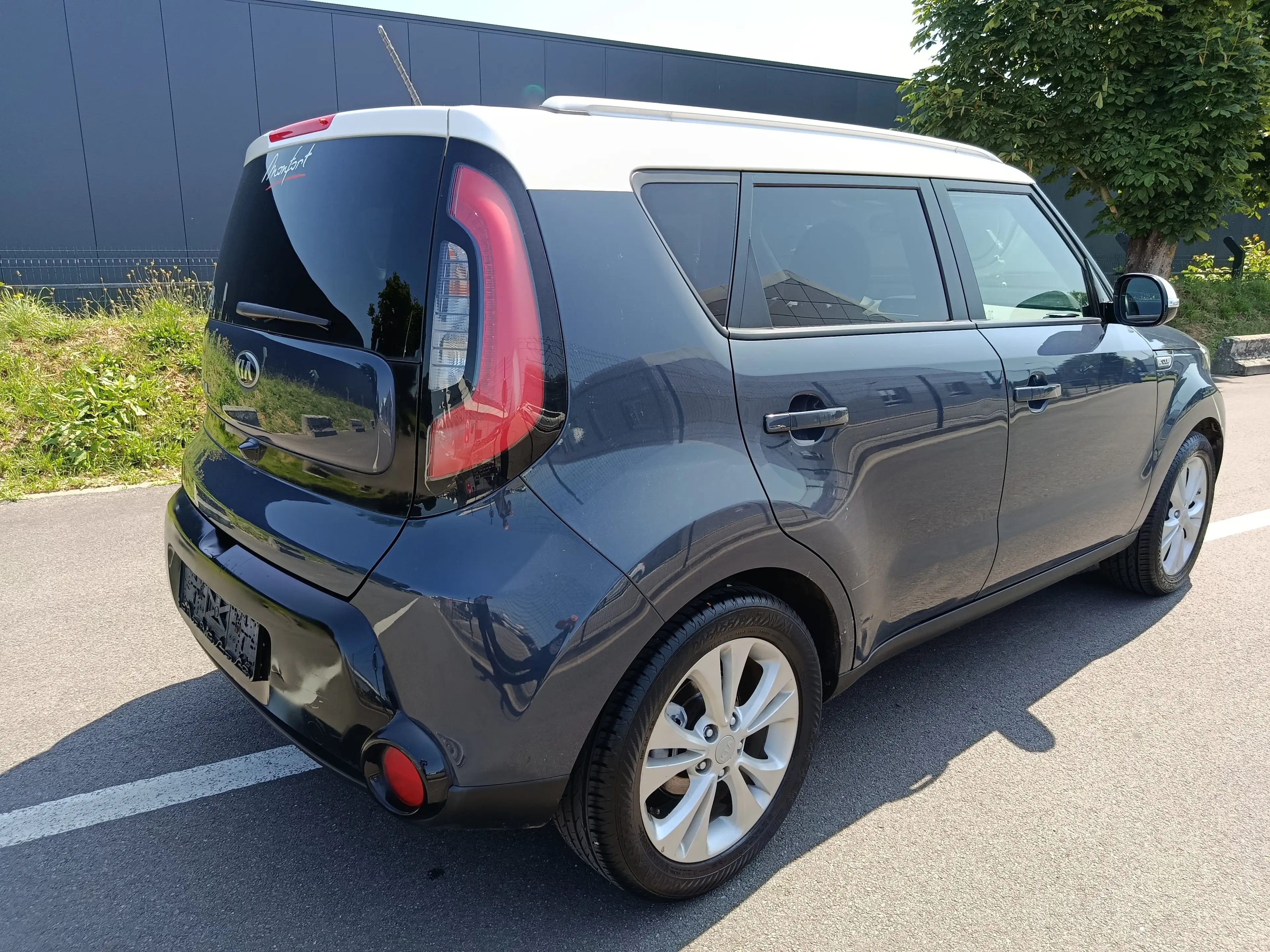 Kia Soul 1.6i Play — photo 3
