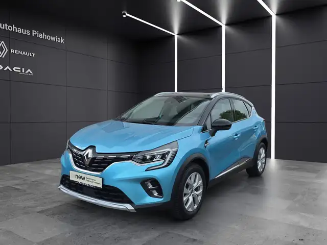 2021 Renault Captur in Blue for sale