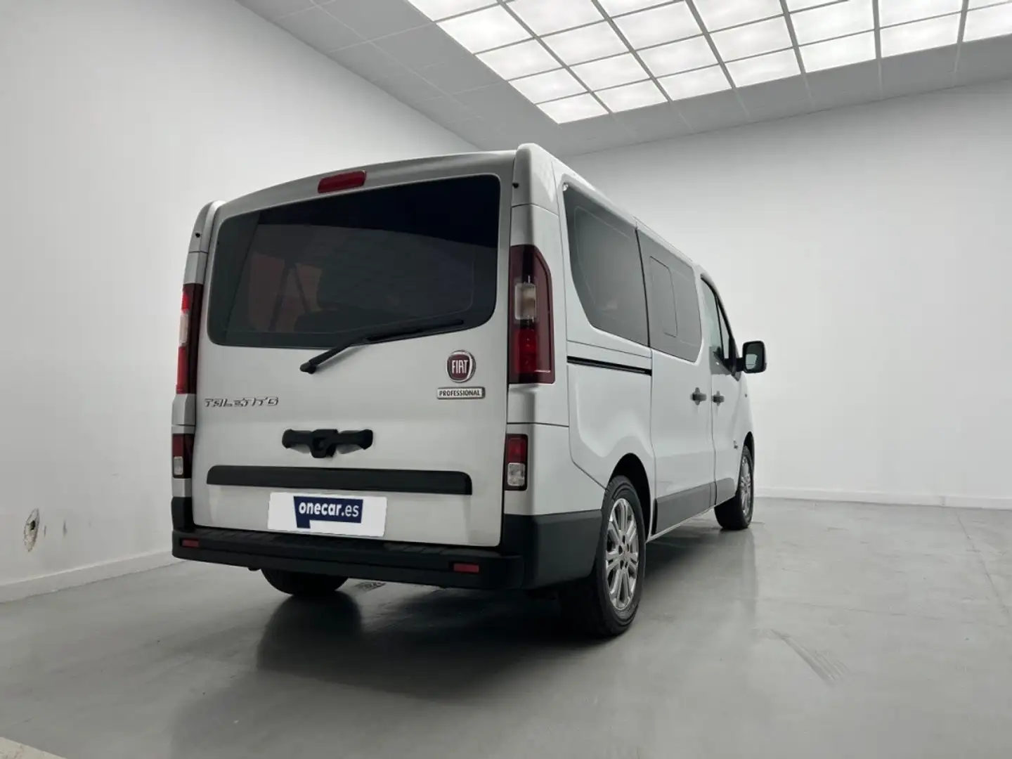 Fiat Talento 1.6 ECOJET BASE L1H1 12 125CV 4P 8PLAZAS Gris - 2