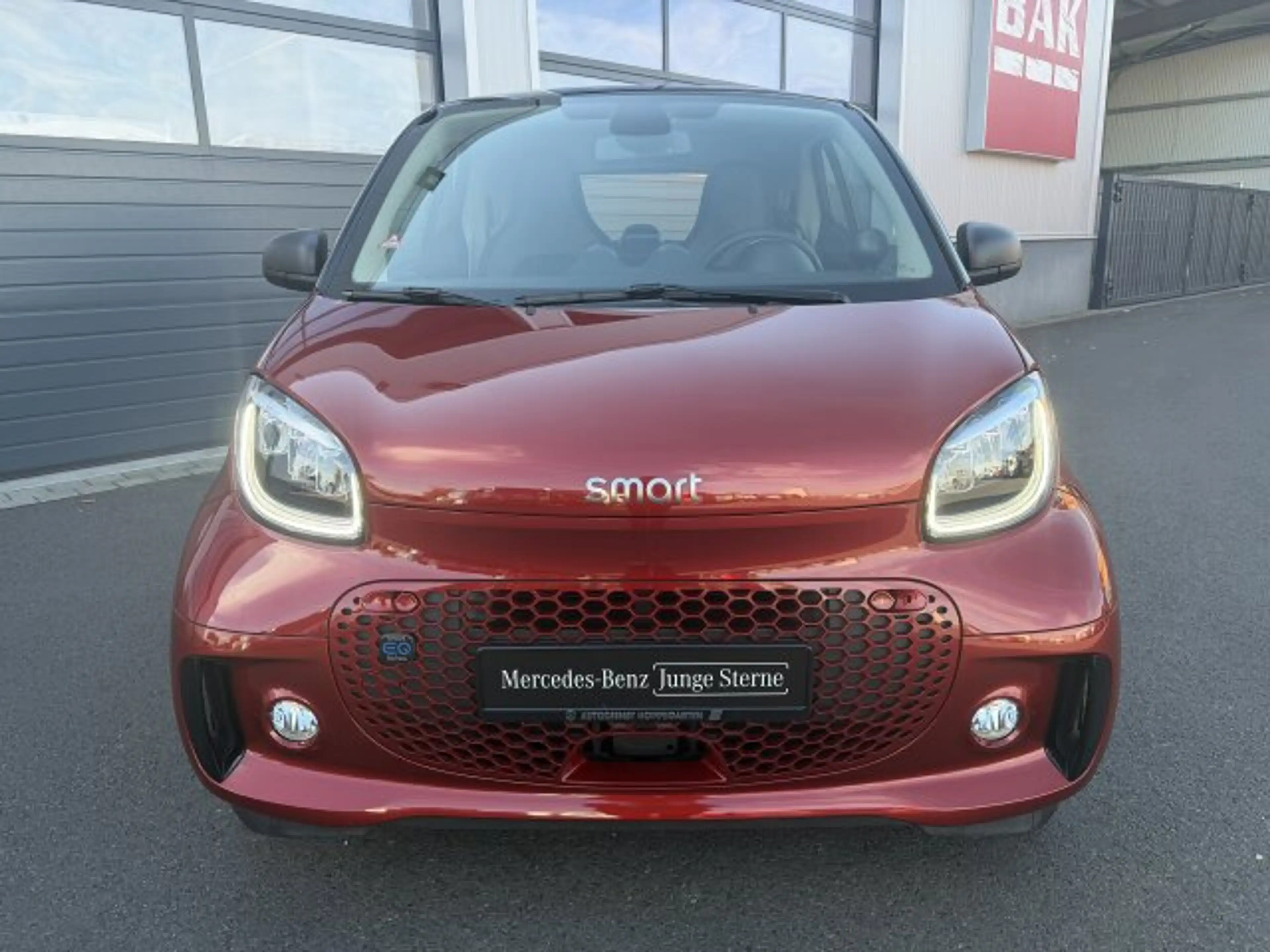 smart forTwo smart EQ fortwo Exclusive LED Panorama Kamera... — photo 3