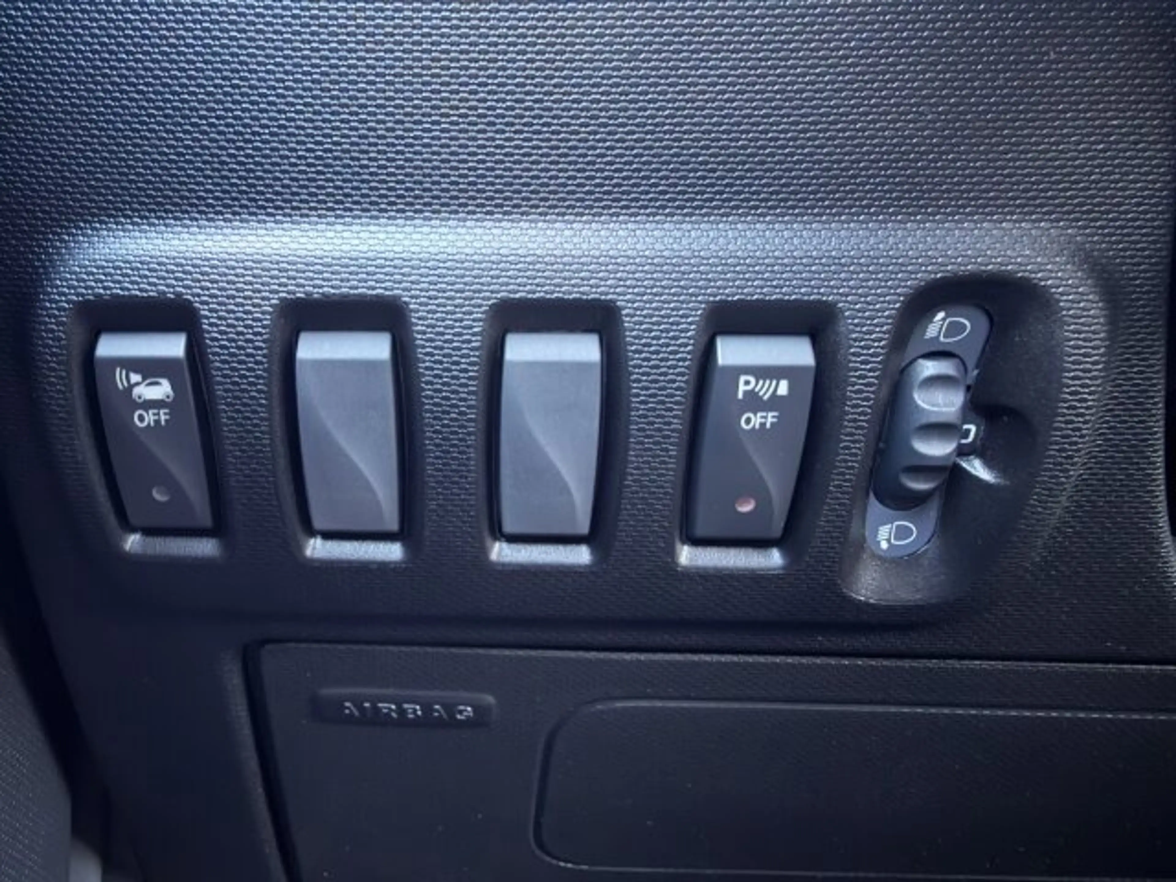 smart forTwo smart EQ fortwo Exclusive LED Panorama Kamera... — photo 12