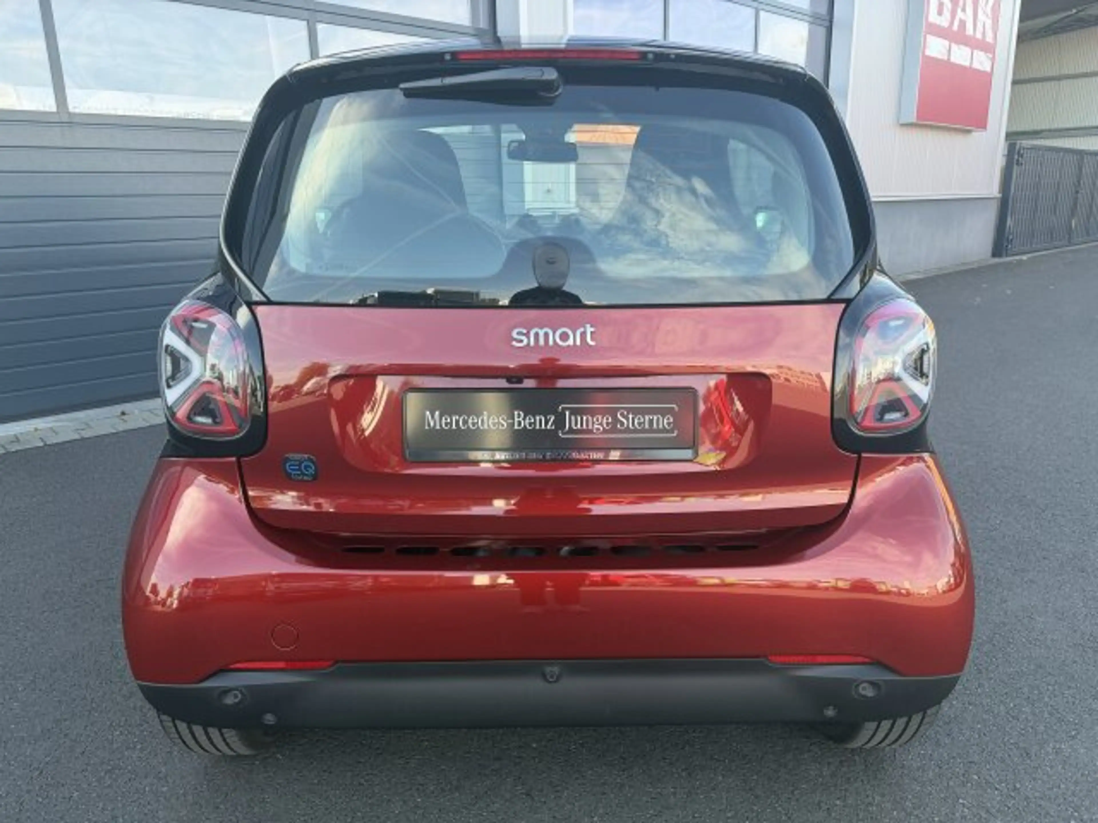 smart forTwo smart EQ fortwo Exclusive LED Panorama Kamera... — photo 7
