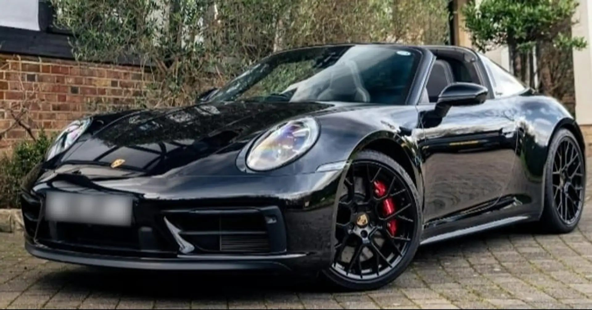 Porsche 992 Targa 4 S PDK Negro - 1