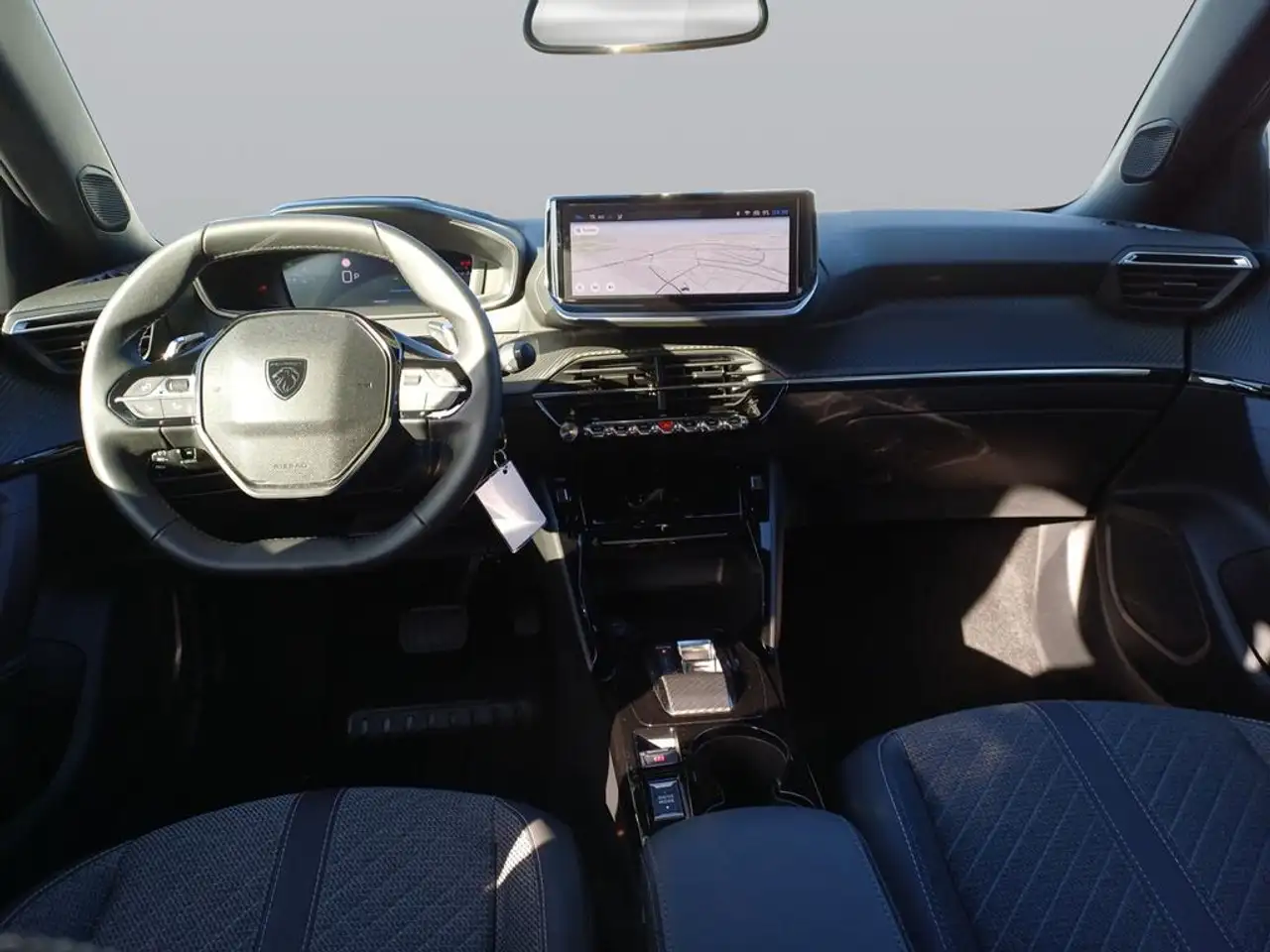 Peugeot 2008 Neuer 2008 Allure PureTech 130 EAT8, миниатюра 12