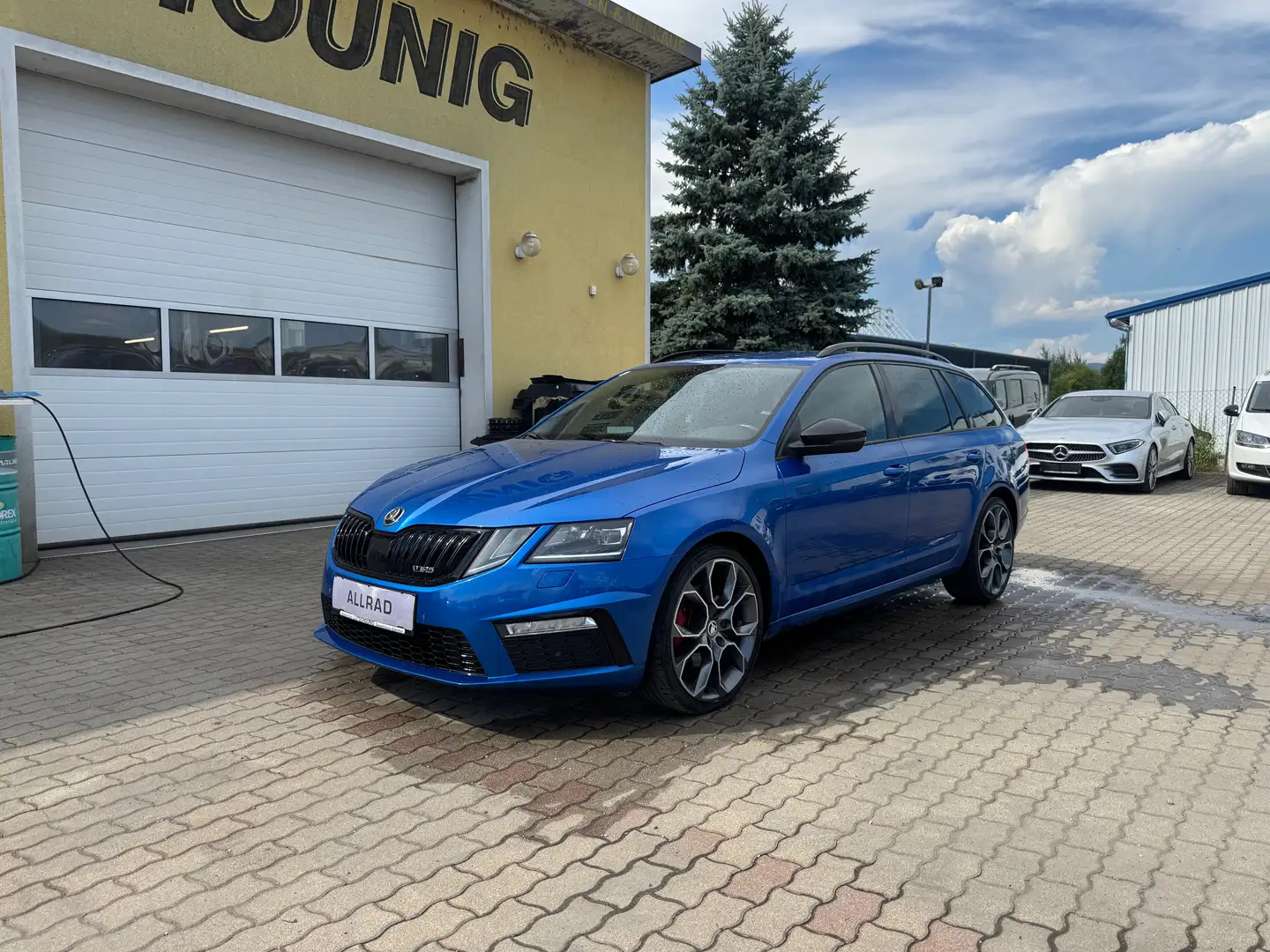 Skoda Octavia Combi RS 2,0 TDI 4x4 DSG Blauw - 2