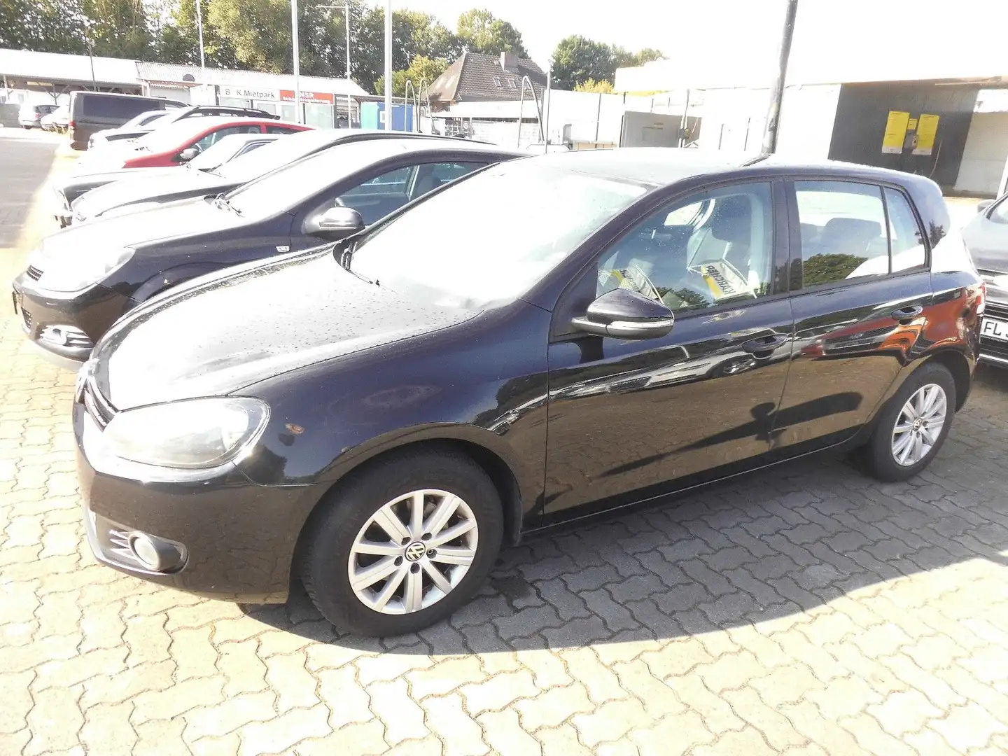Volkswagen Golf VI Trendline Schwarz - 2