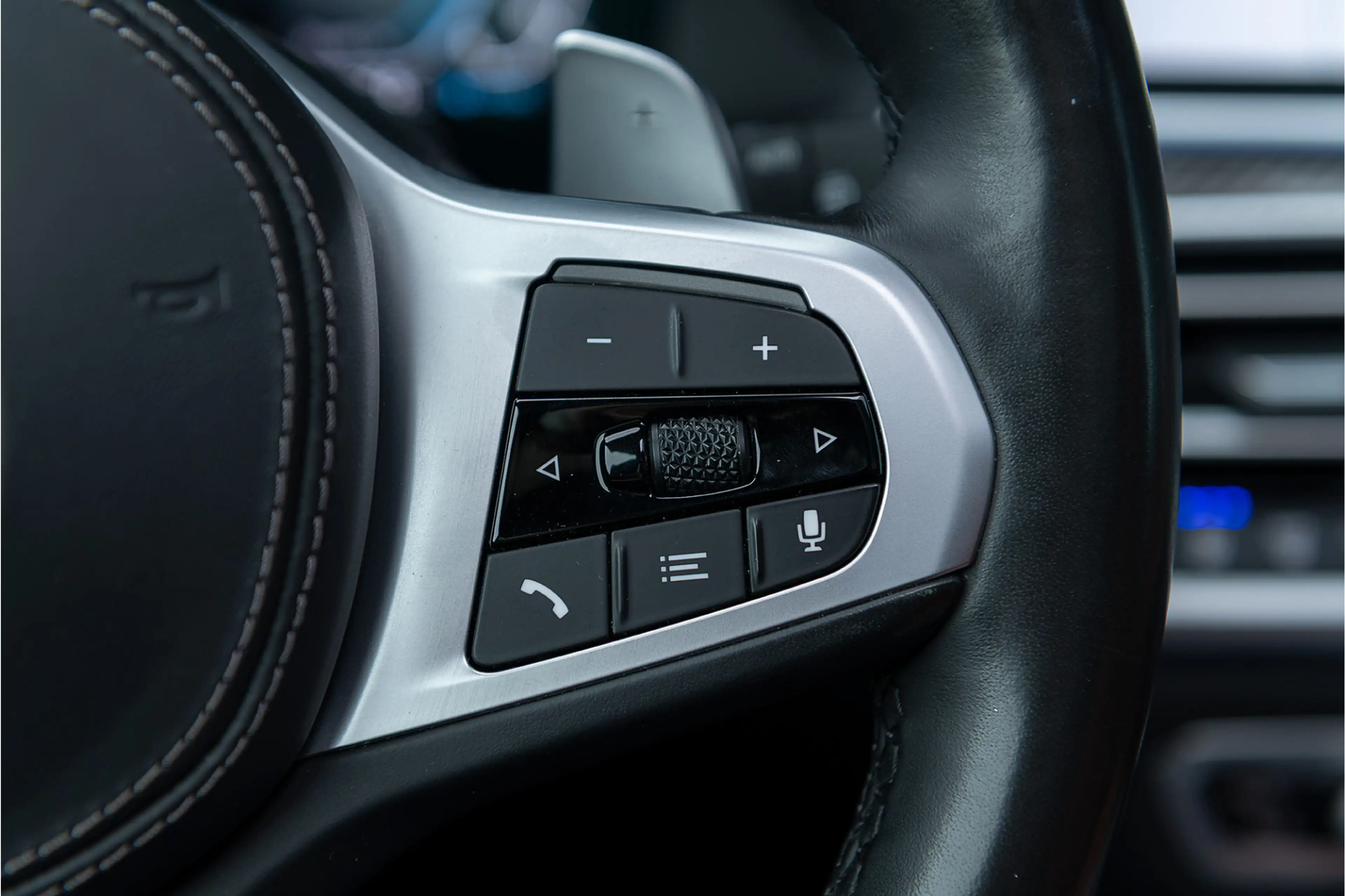 BMW X5 xDrive45e Luchtv. Pano Sky Lounge HK Laserlicht HU — photo 38