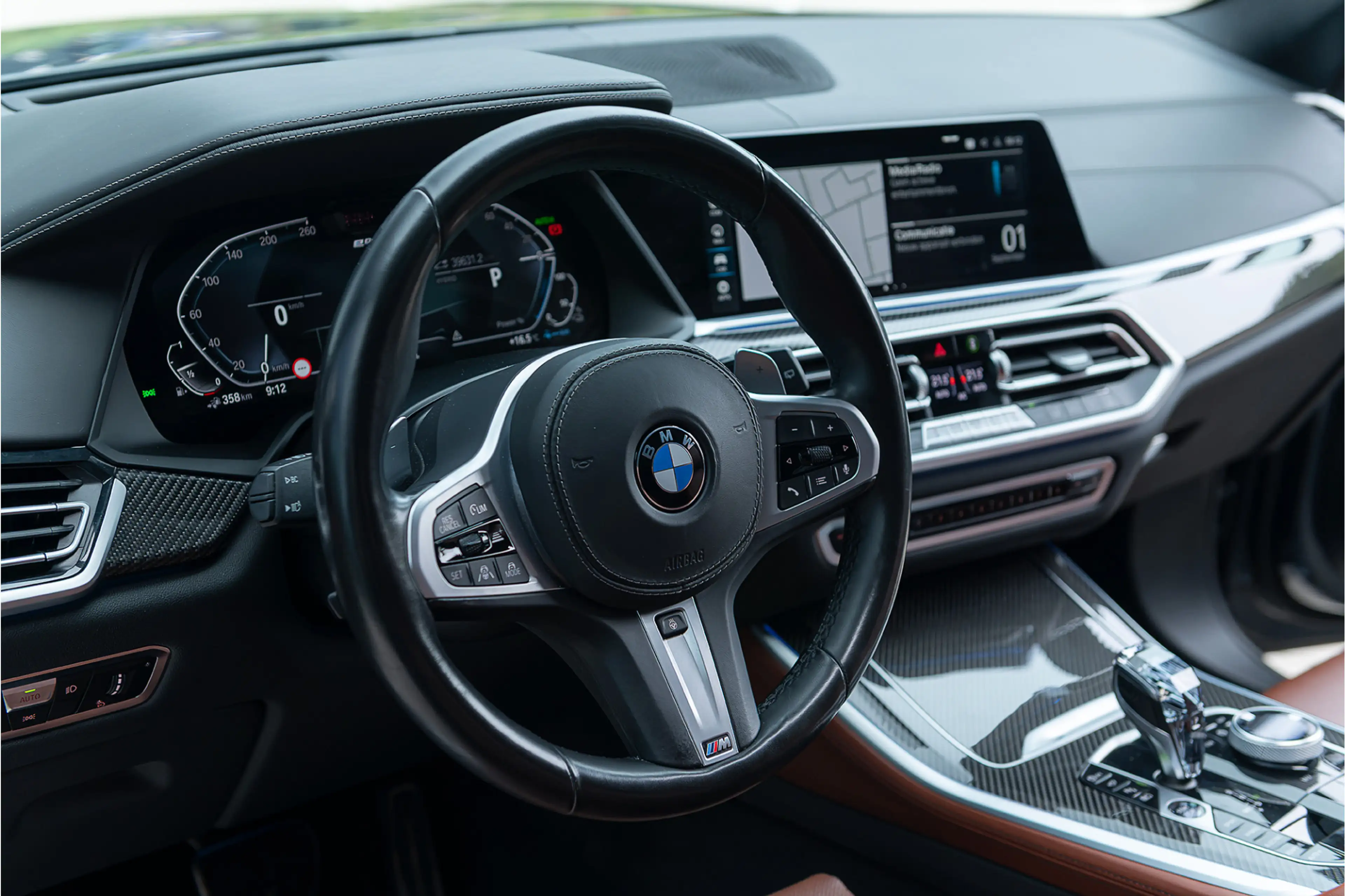BMW X5 xDrive45e Luchtv. Pano Sky Lounge HK Laserlicht HU — photo 33
