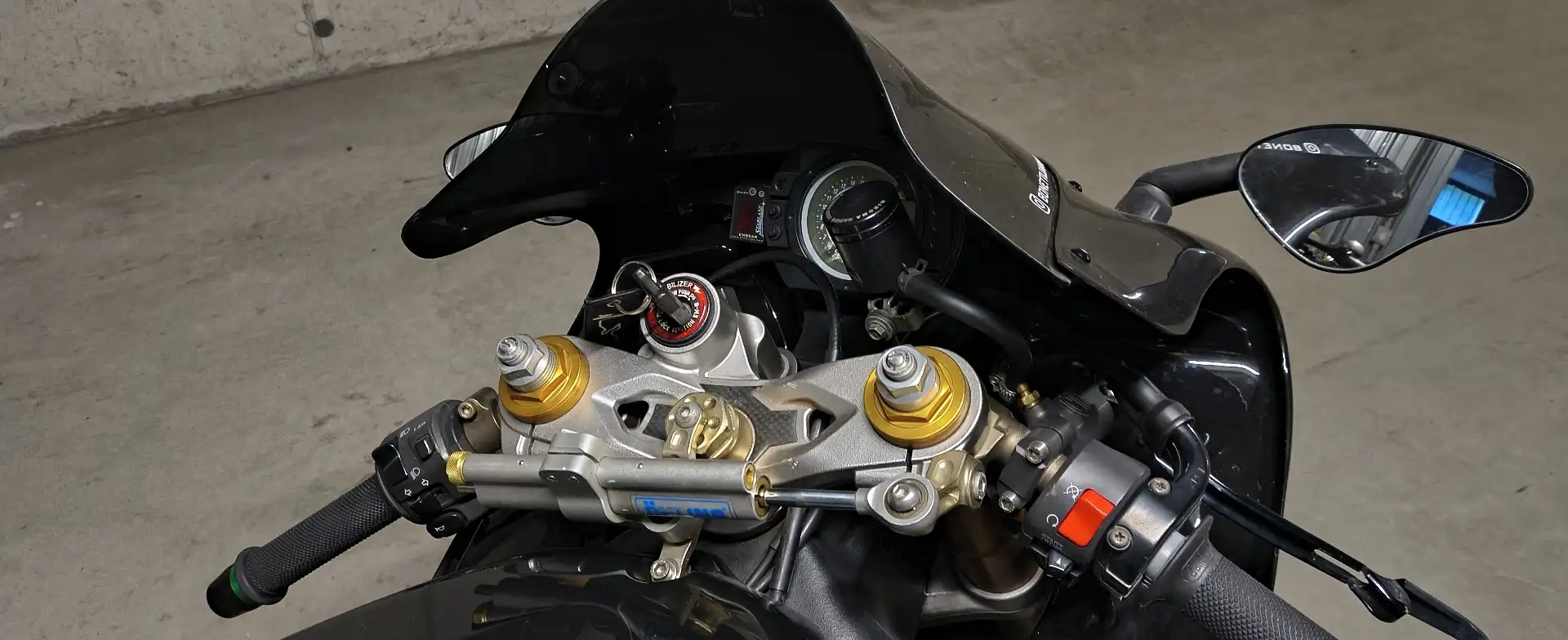 Kawasaki Ninja ZX-6R Negro - 2