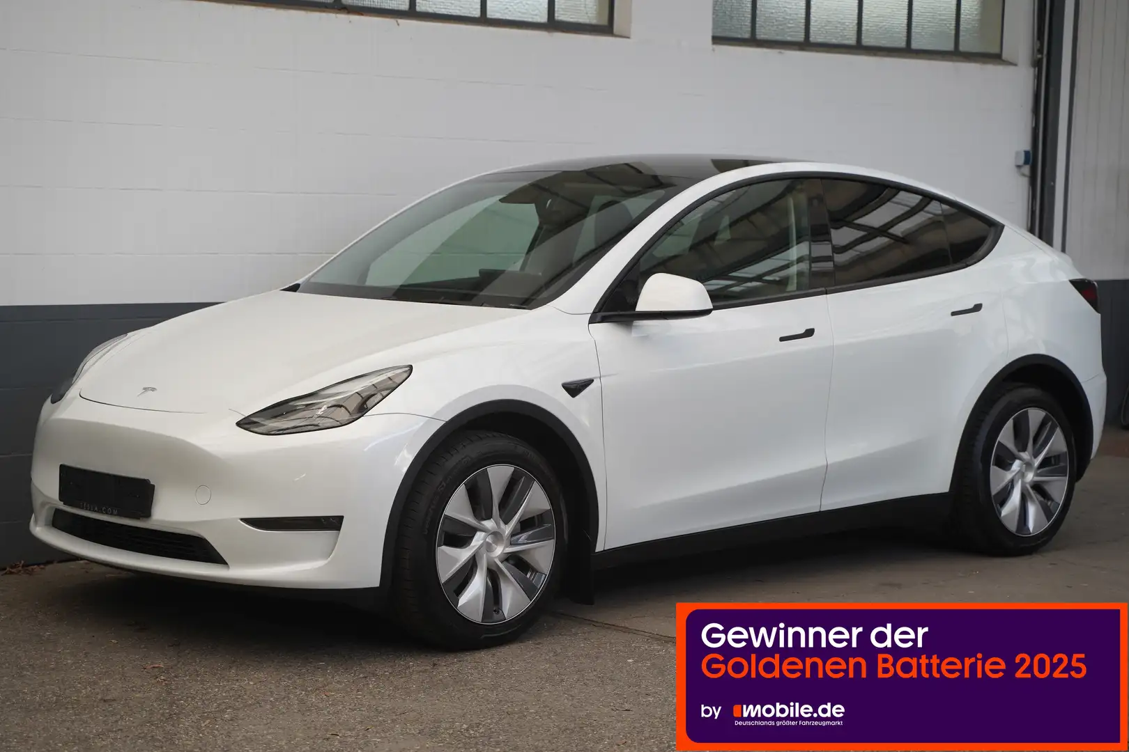 Tesla Model Y Long Range AWD Blanc - 1