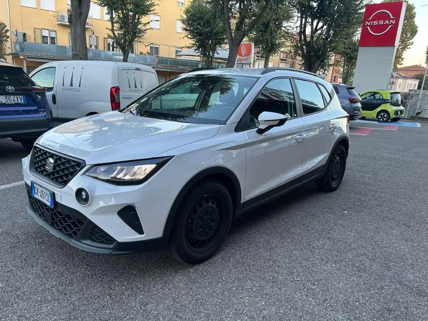 SEAT Arona 1.0 TGI Style Bianco - 2