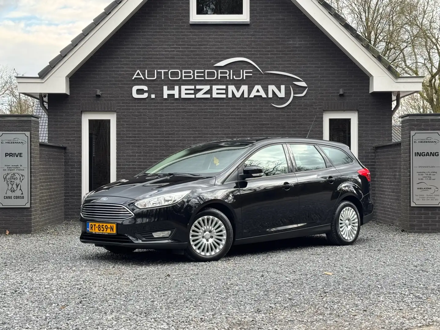 Ford Focus Wagon 1.6 TI-VCT Cruise Control Navigatie MF Stuur Schwarz - 2