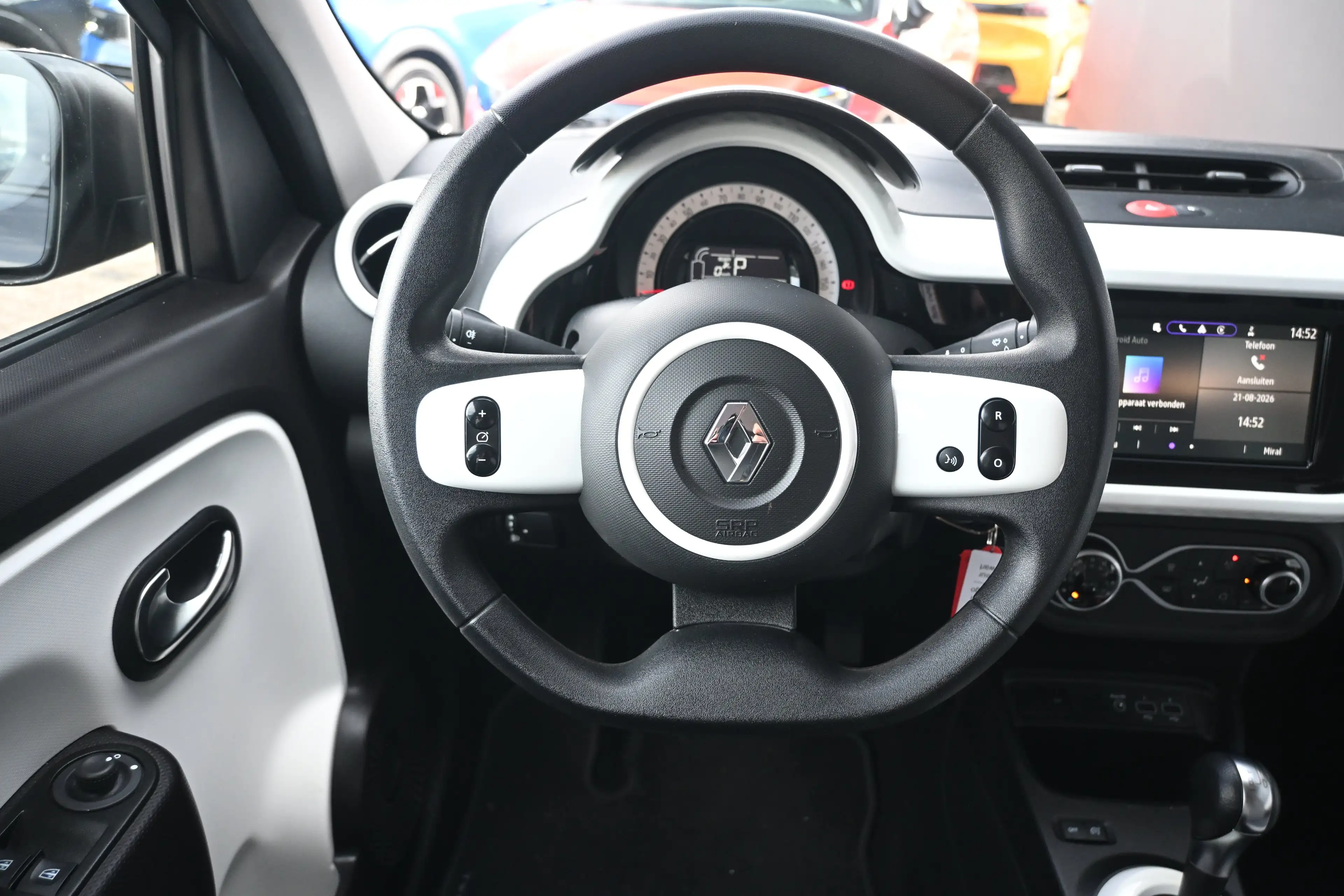 Renault Twingo Z.E. R80 E-Tech Equilibre 22 kWh | Navi by app | C — photo 11