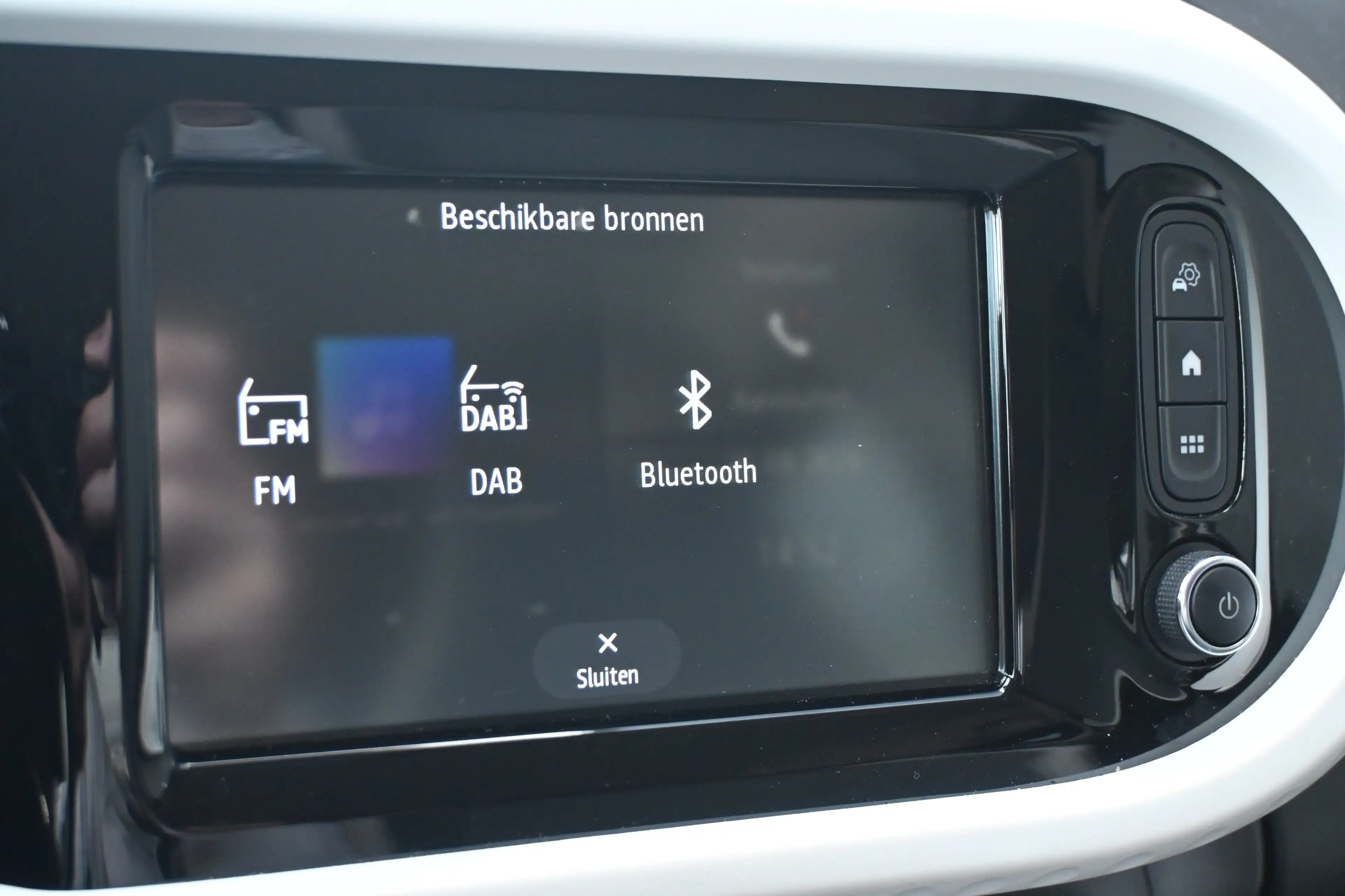 Renault Twingo Z.E. R80 E-Tech Equilibre 22 kWh | Navi by app | C — photo 19